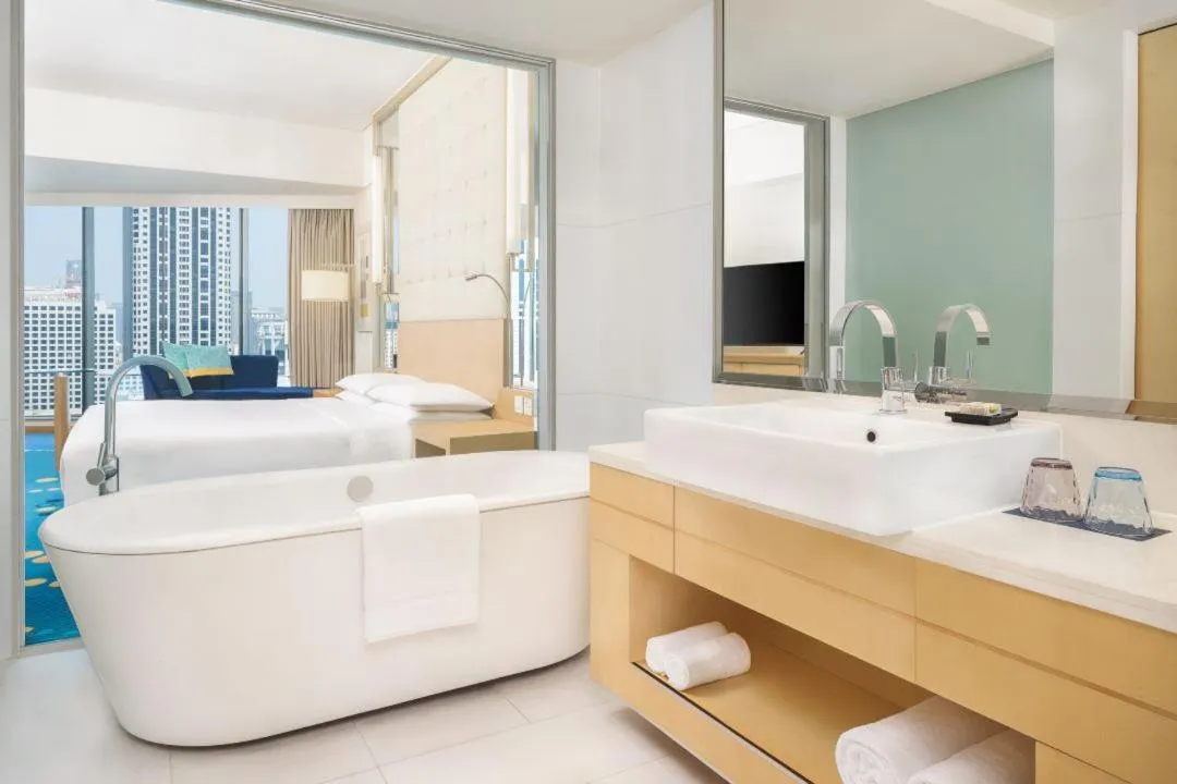 Renaissance Shanghai Yu Garden Hotel on the Bund