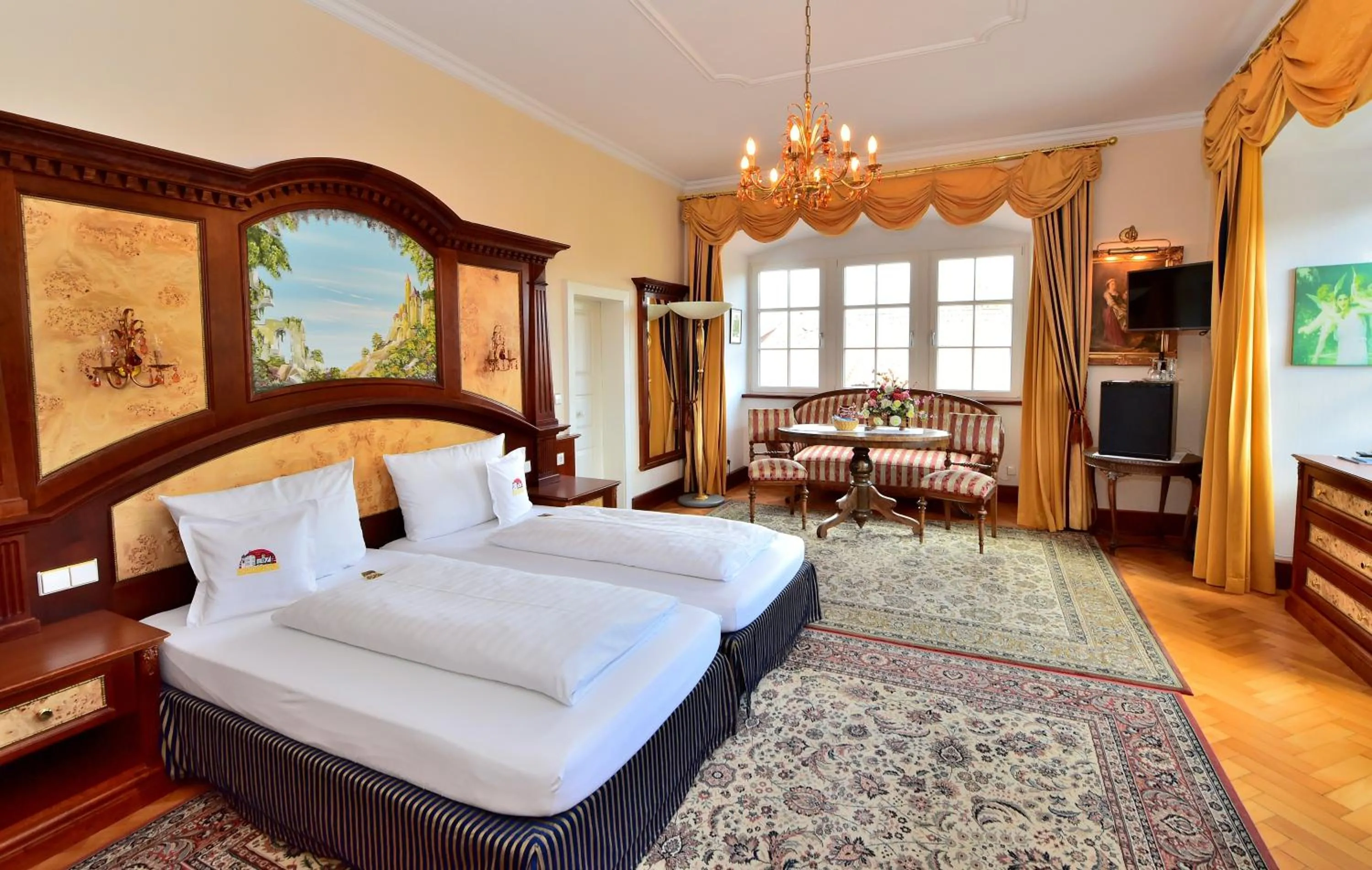 Photo of the whole room, Bed in Schloss Hotel Wasserburg