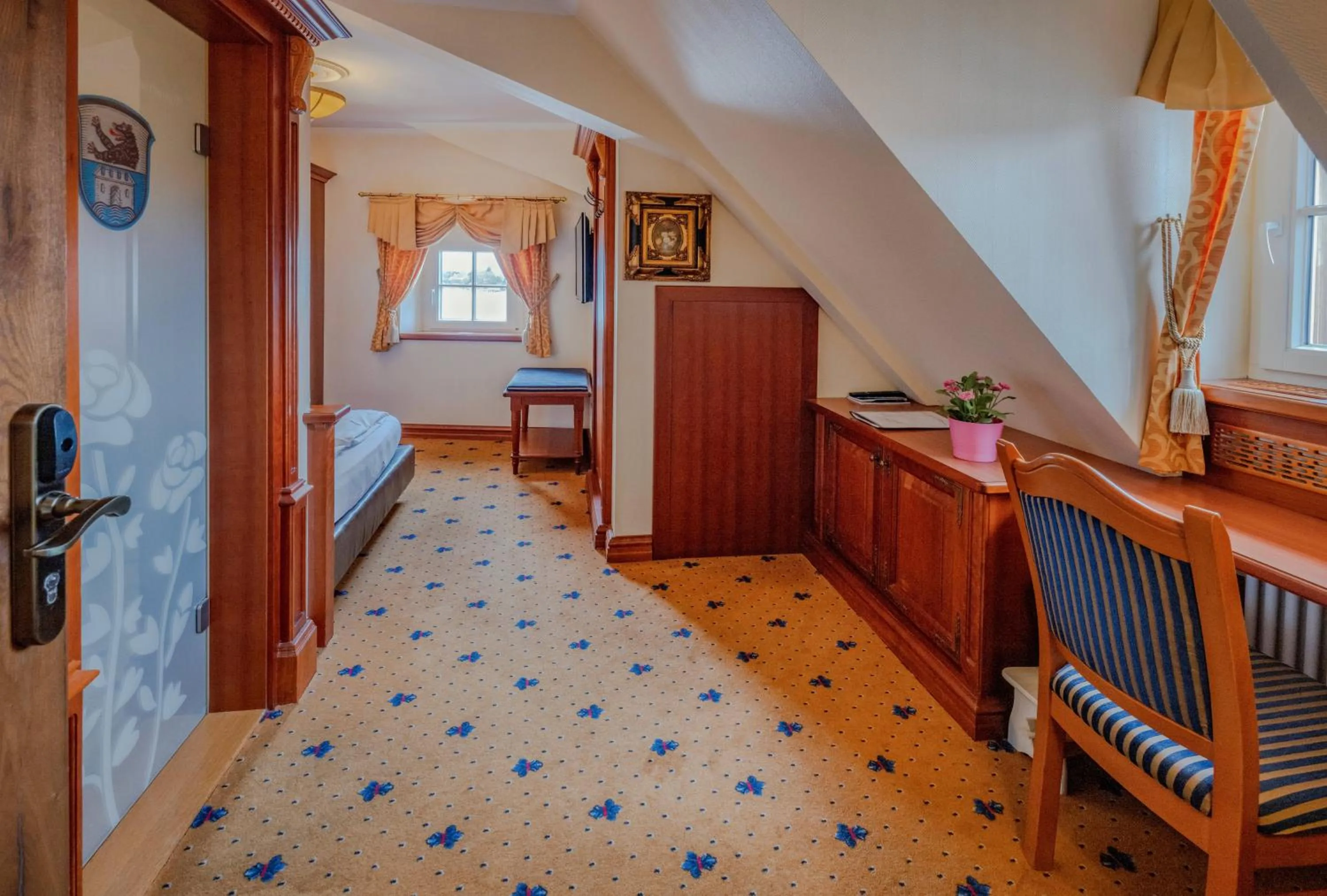 Photo of the whole room in Schloss Hotel Wasserburg