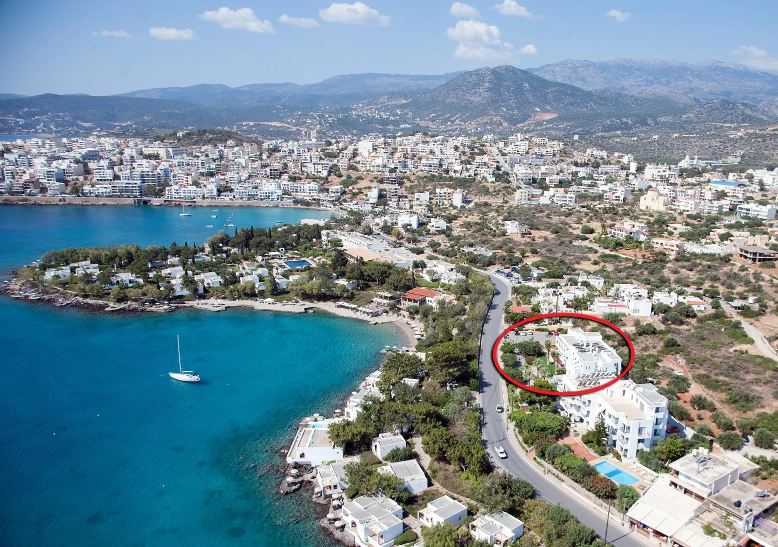 Neighbourhood in Lato hotel