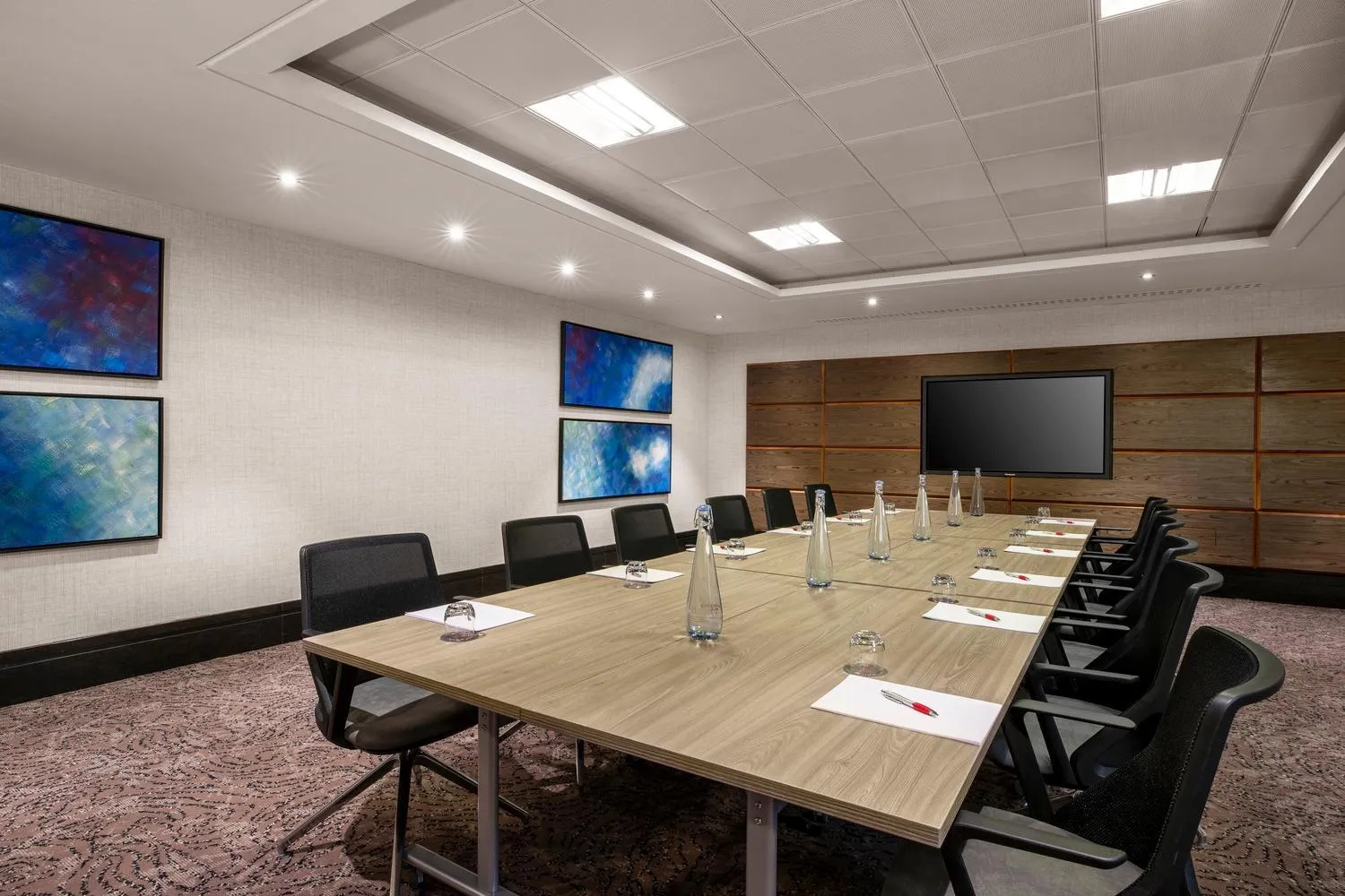 Meeting/conference room in Leonardo Royal London St Paul’s