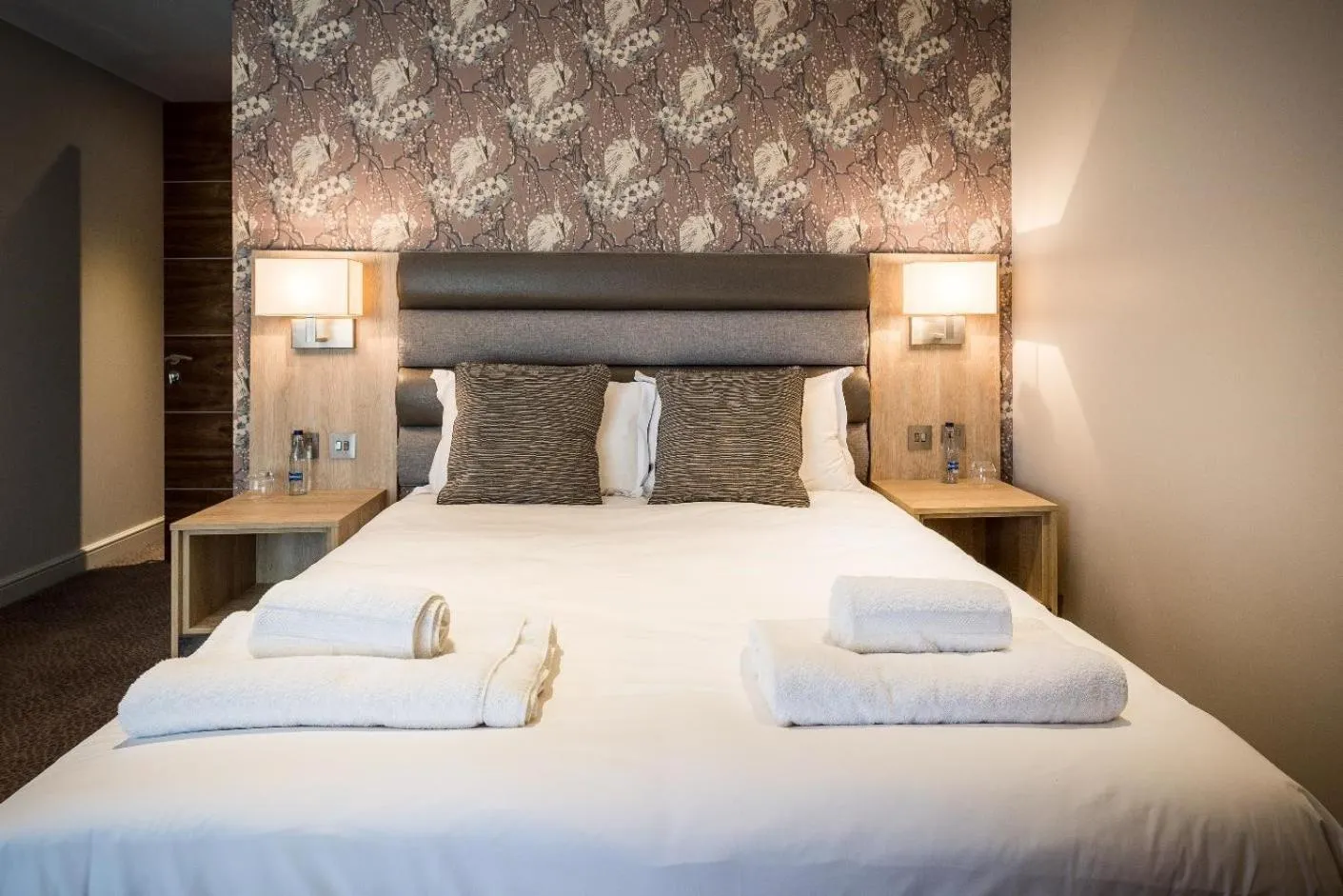 Bed in The Nottinghamshire Hotel & Golf Club