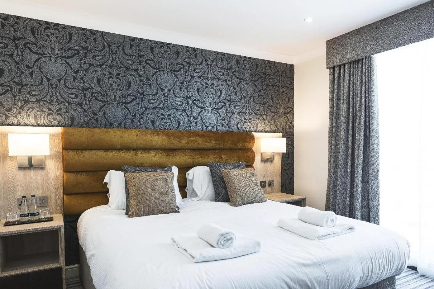 Photo of the whole room, Bed in The Nottinghamshire Hotel & Golf Club