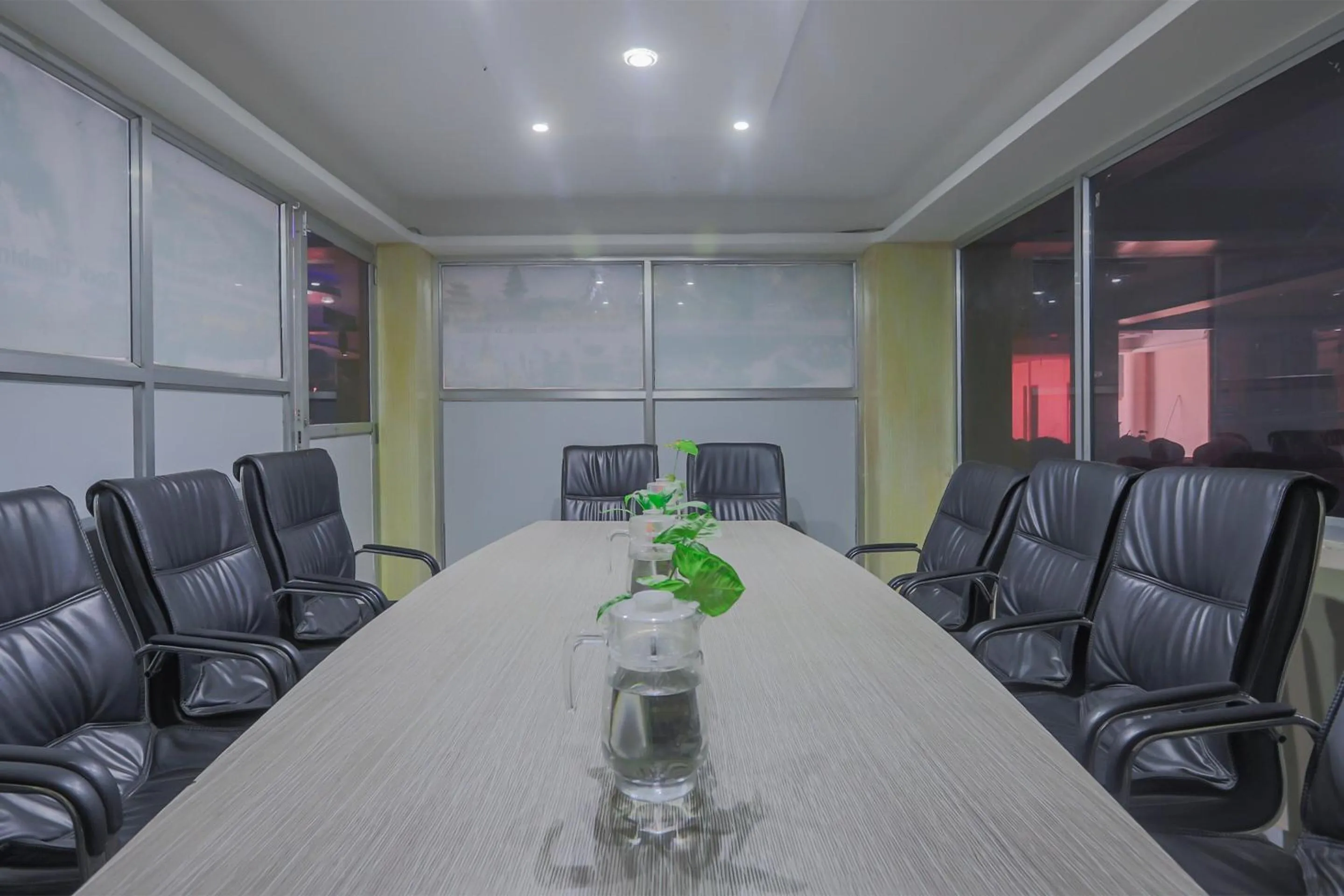 Business facilities in OYO 789 Hotel Shivam Plaza