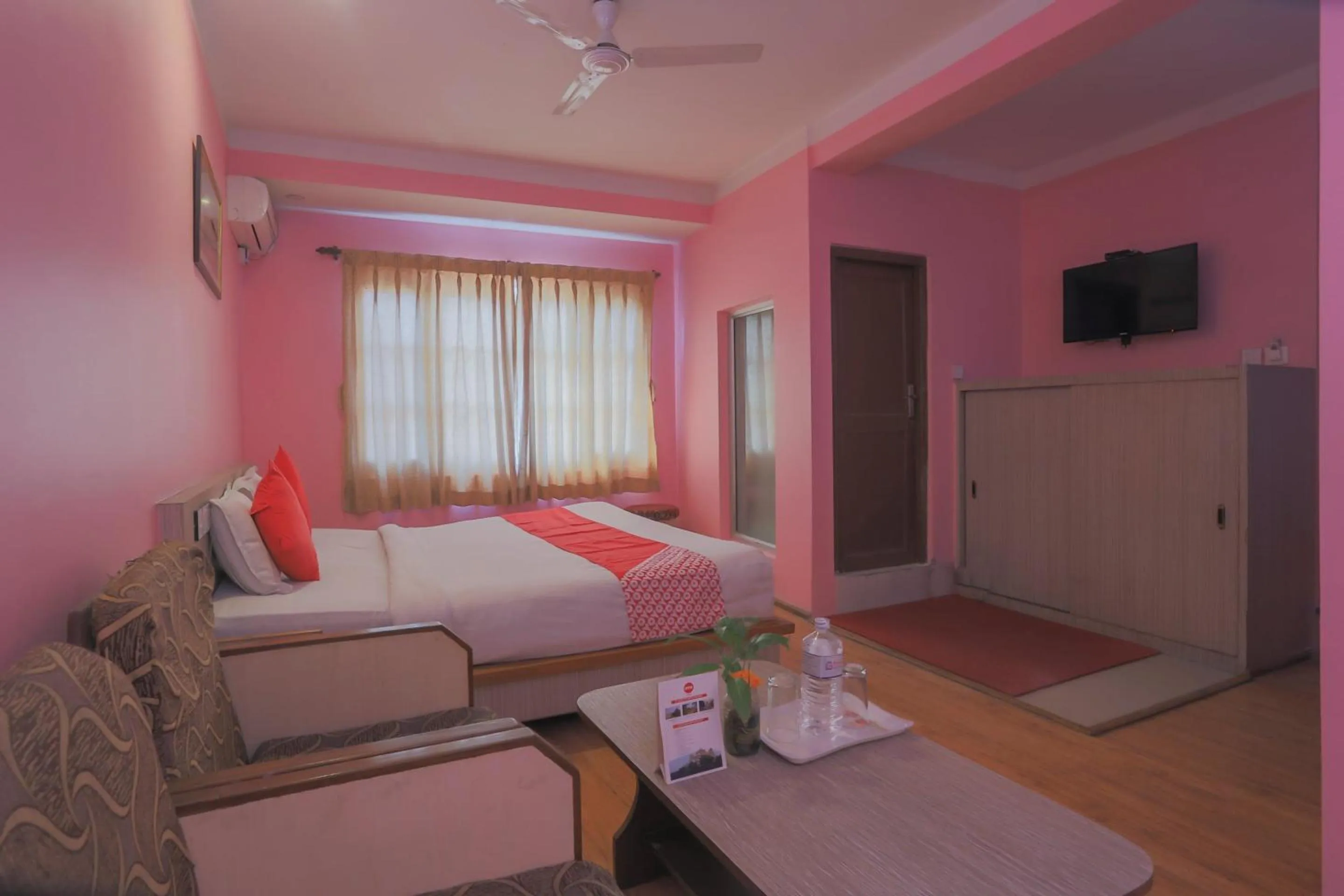 Bedroom, Bed in OYO 789 Hotel Shivam Plaza