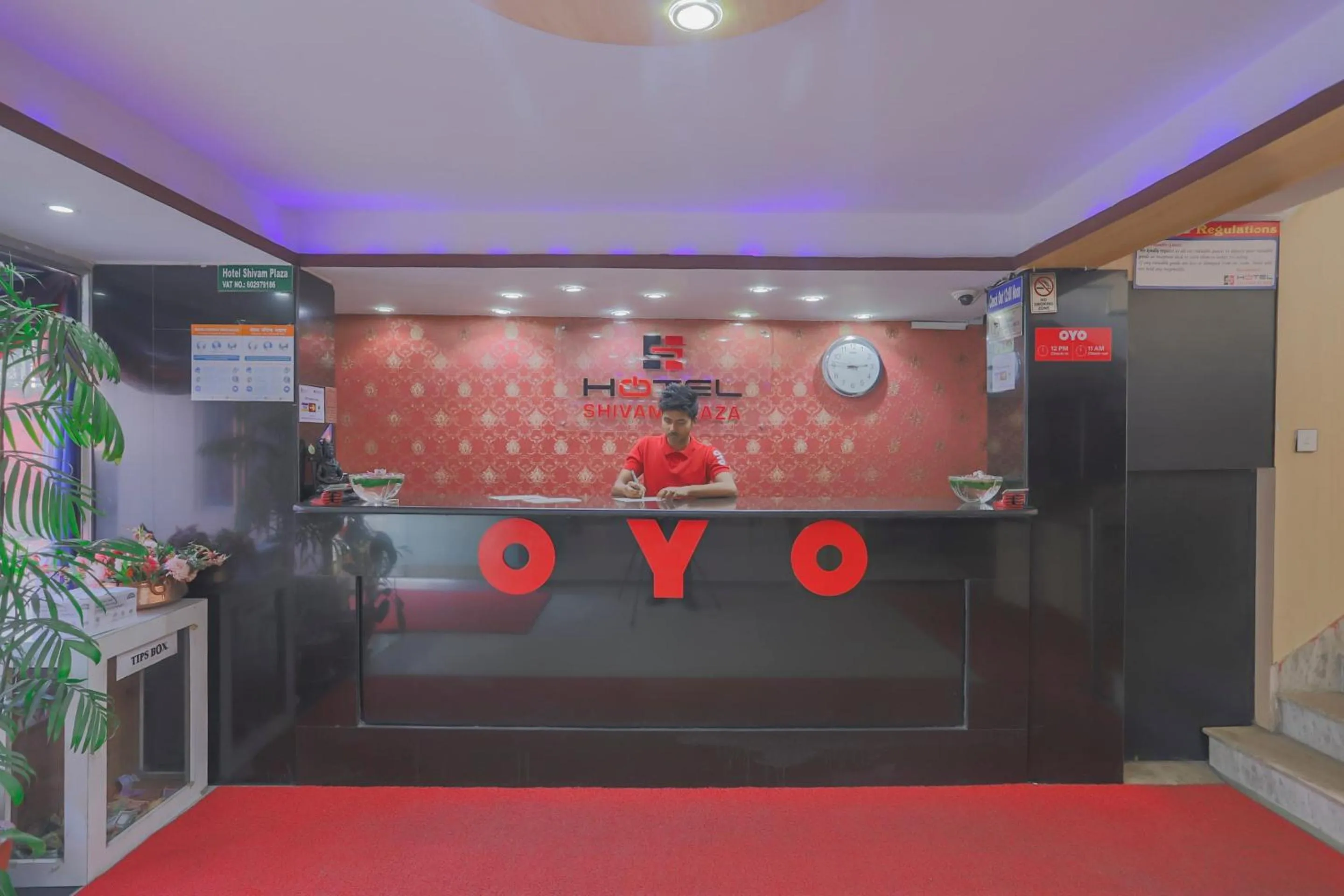 Lobby or reception in OYO 789 Hotel Shivam Plaza