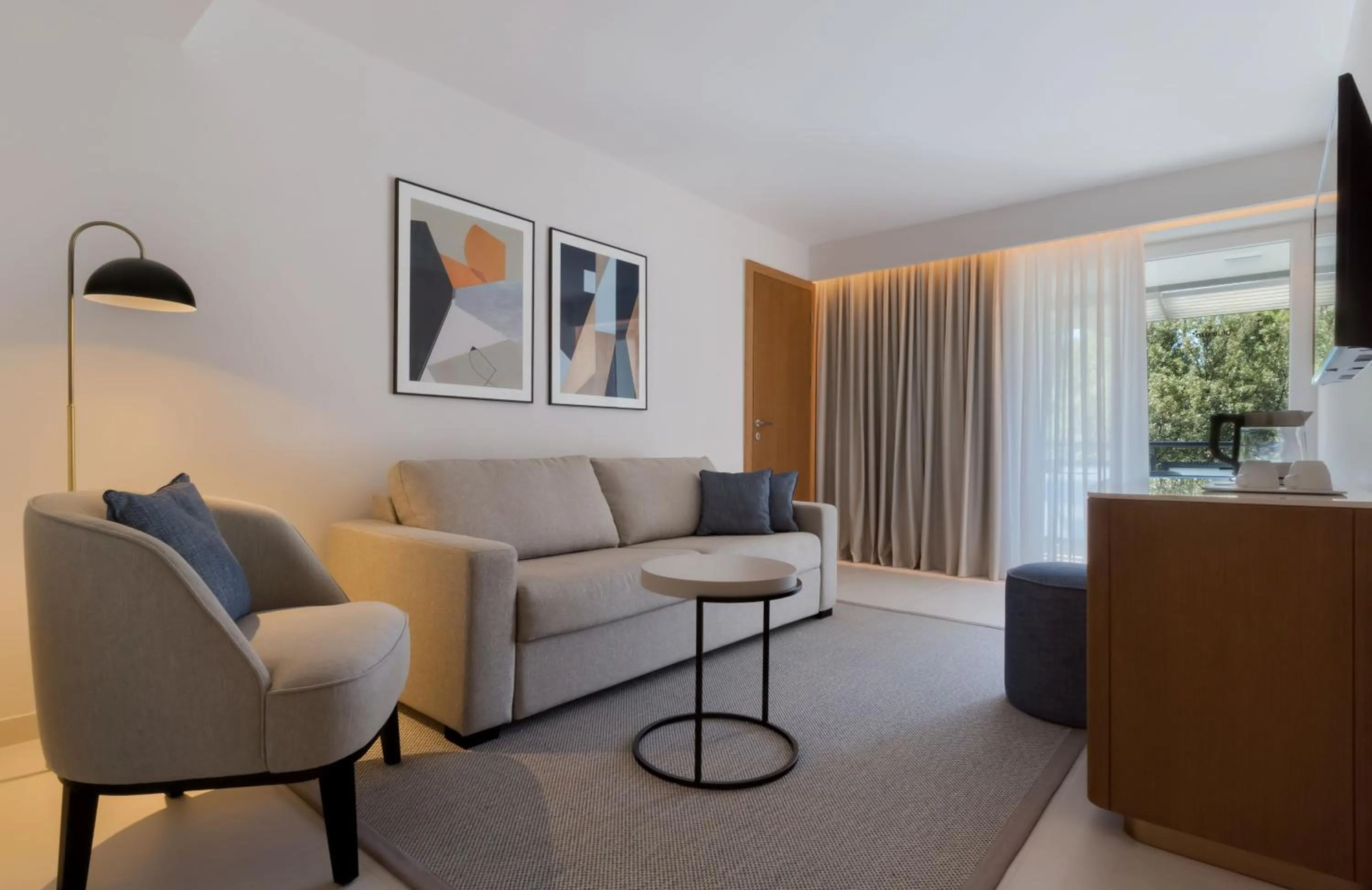 Junior Suite in Bluesun Hotel Elaphusa