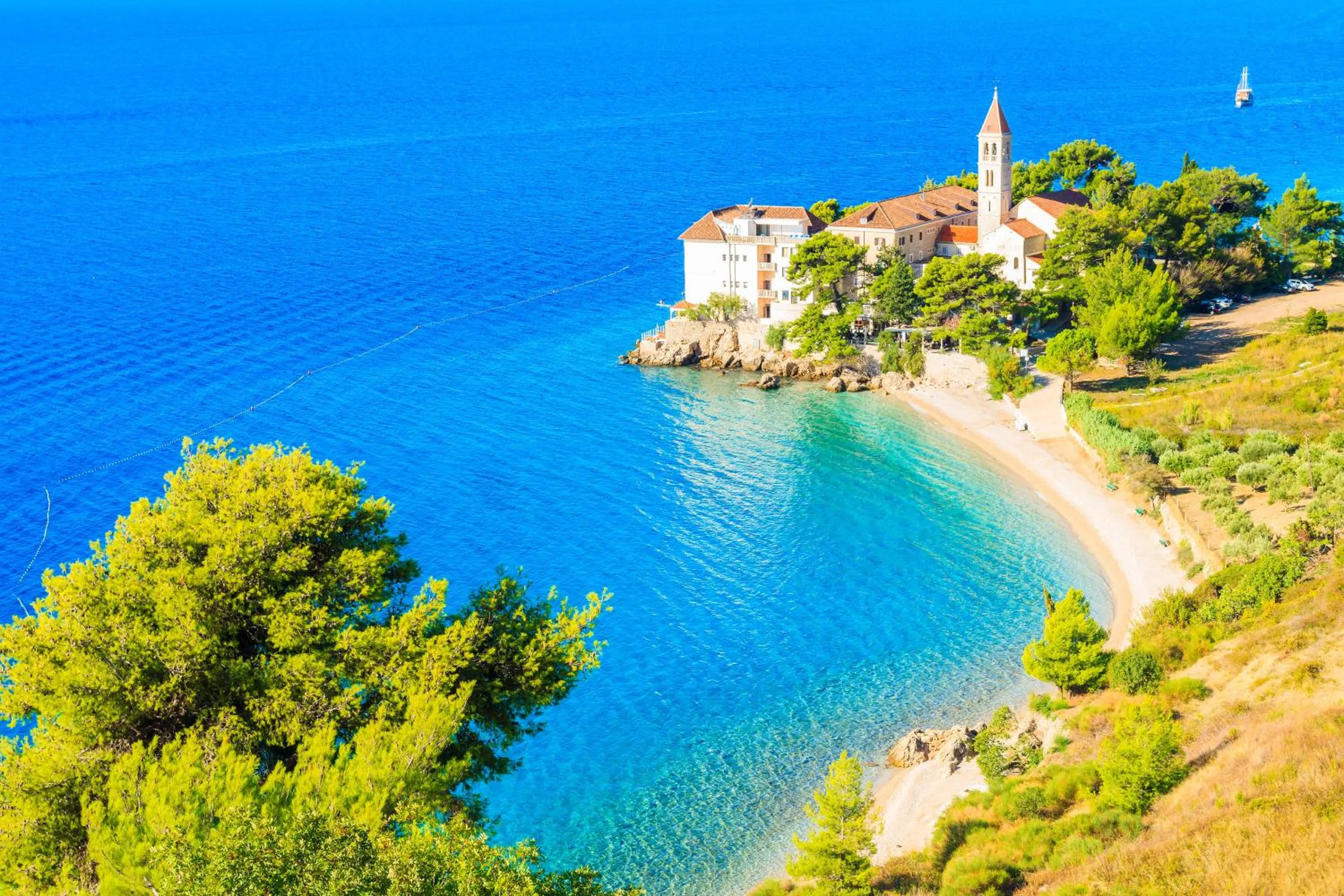 Natural landscape in Bluesun Hotel Elaphusa