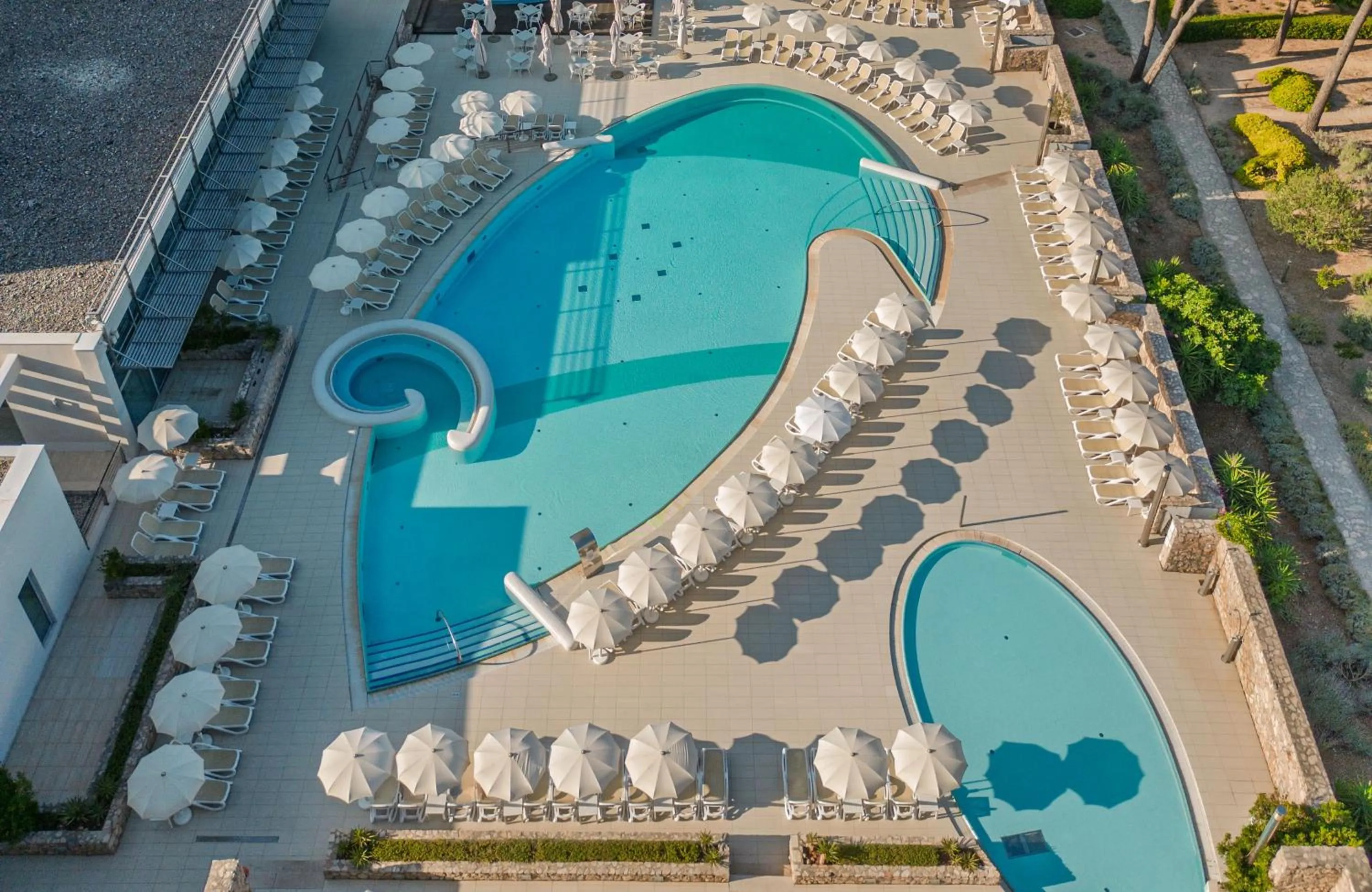 Swimming pool in Bluesun Hotel Elaphusa