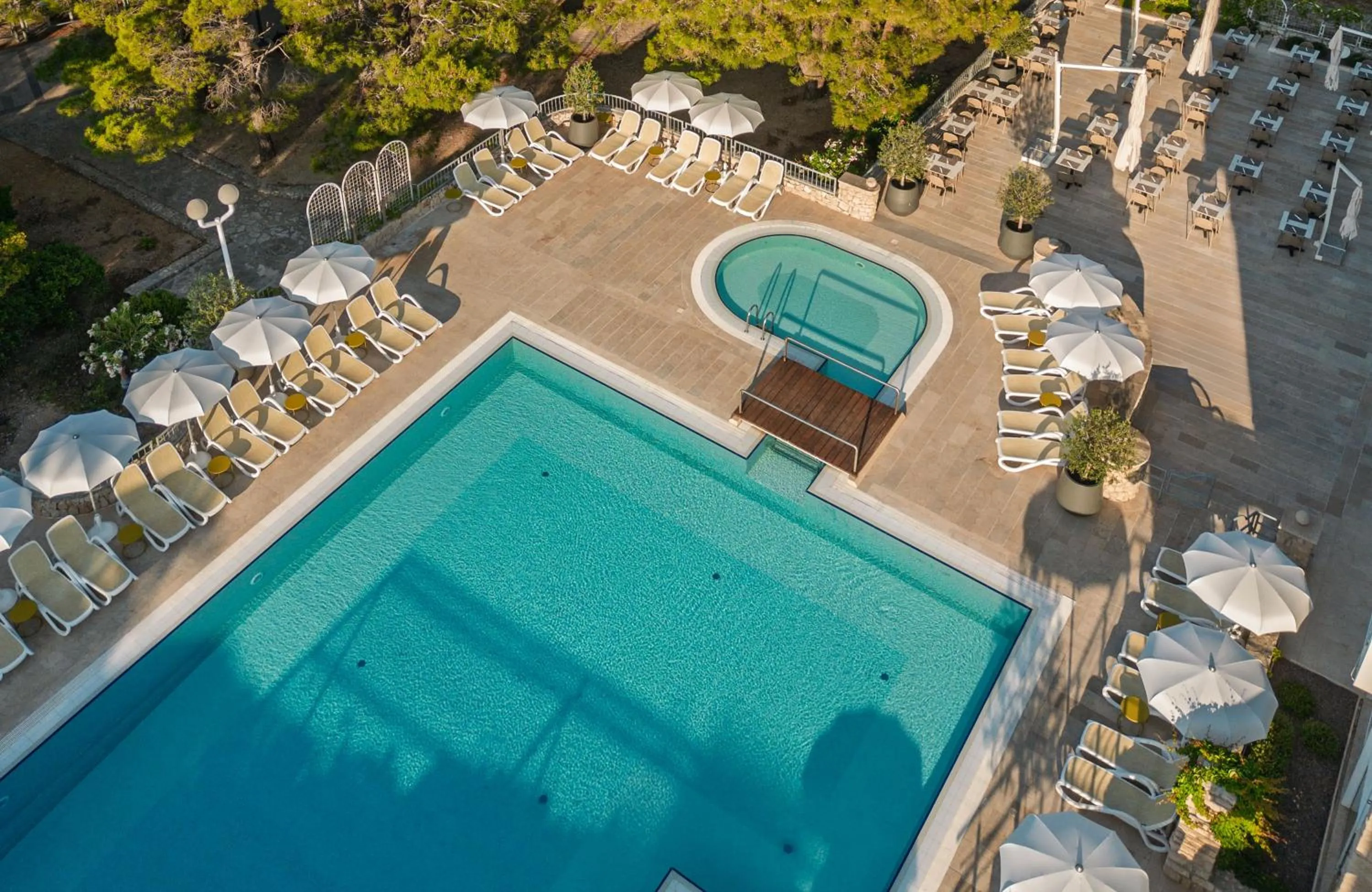 Swimming pool in Bluesun Hotel Borak