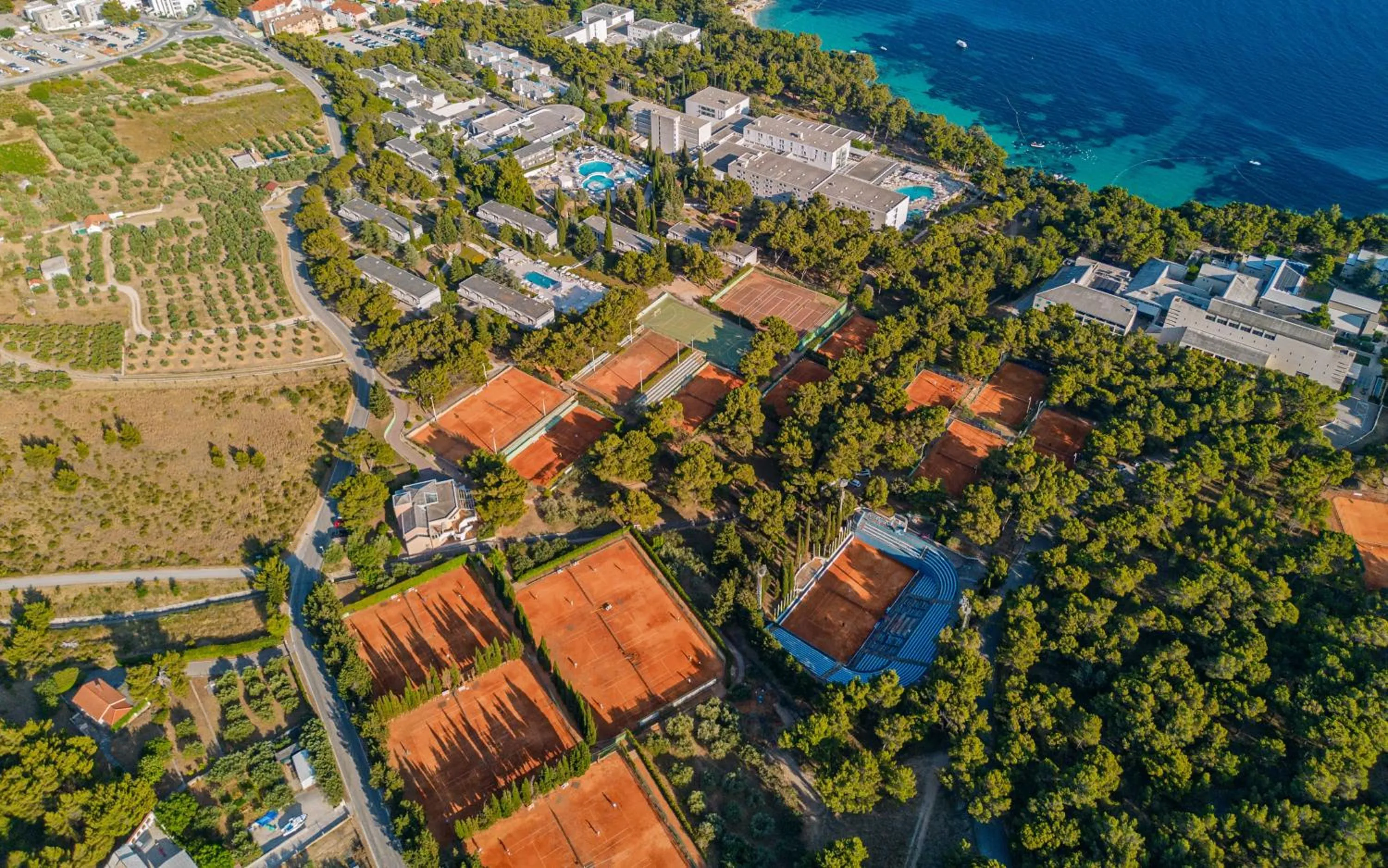 Tennis court in Bluesun Holiday Village Bonaca - Full Board Plus