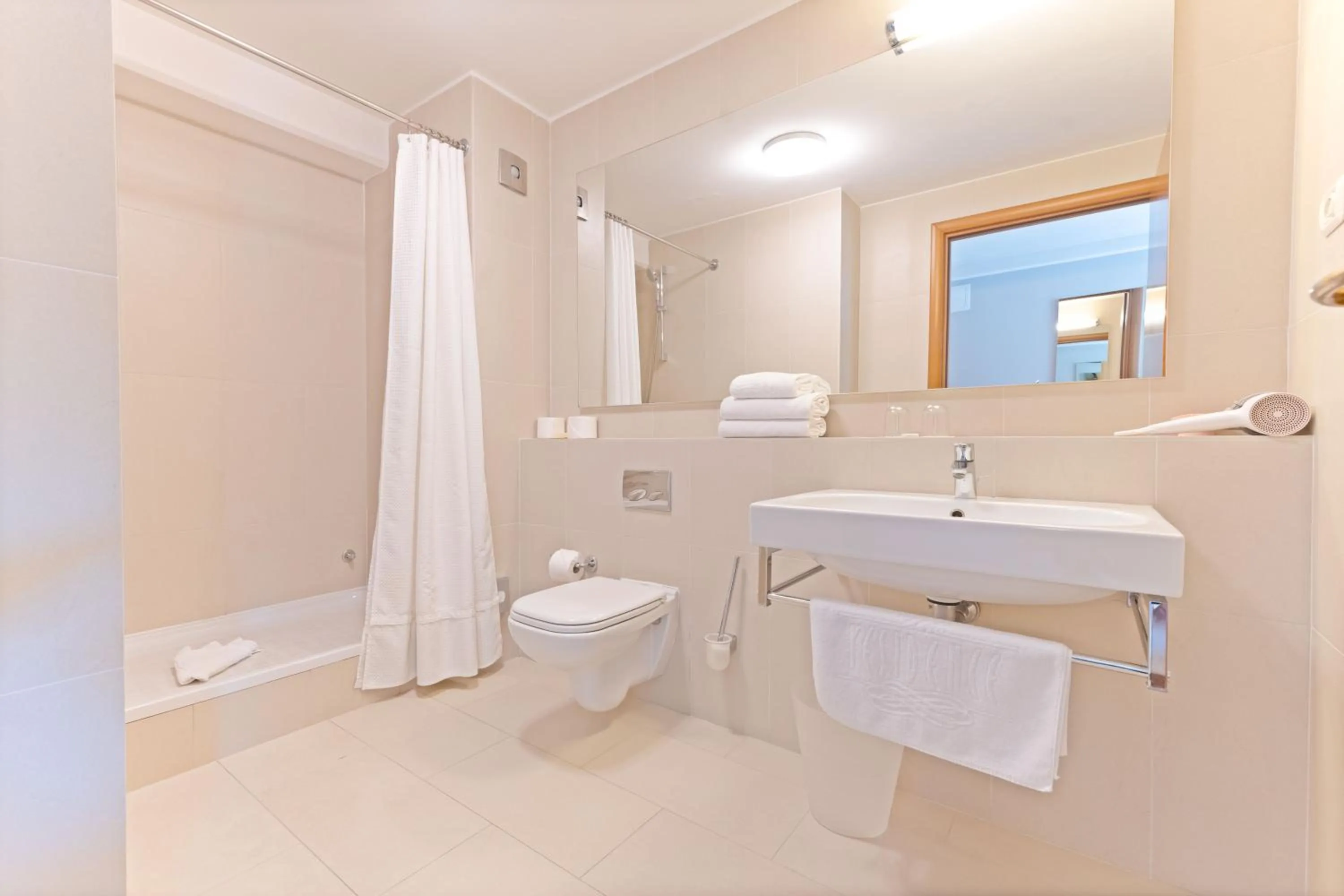 Shower in The Residence Aparthotel