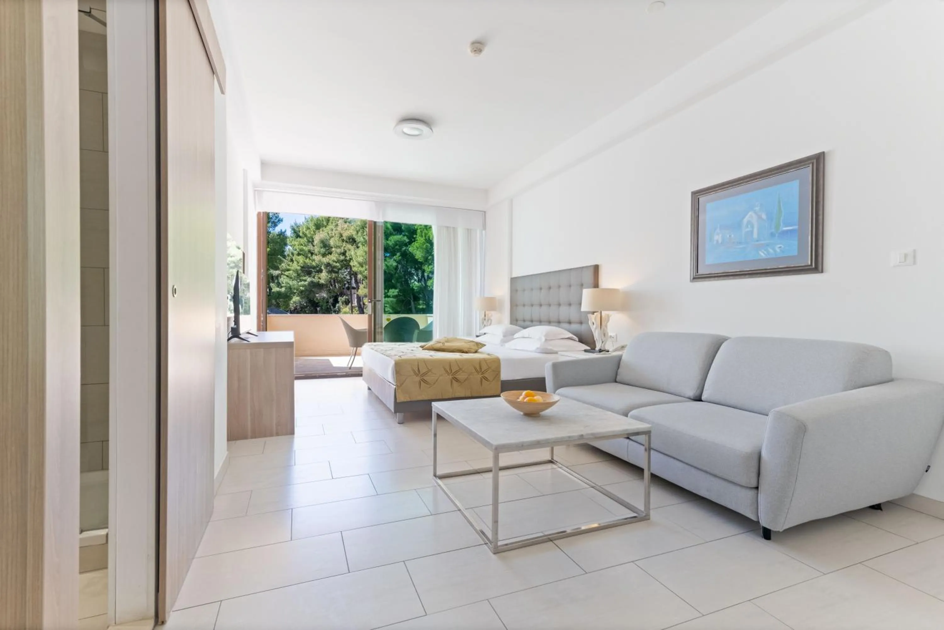 TV and multimedia in The Residence Aparthotel