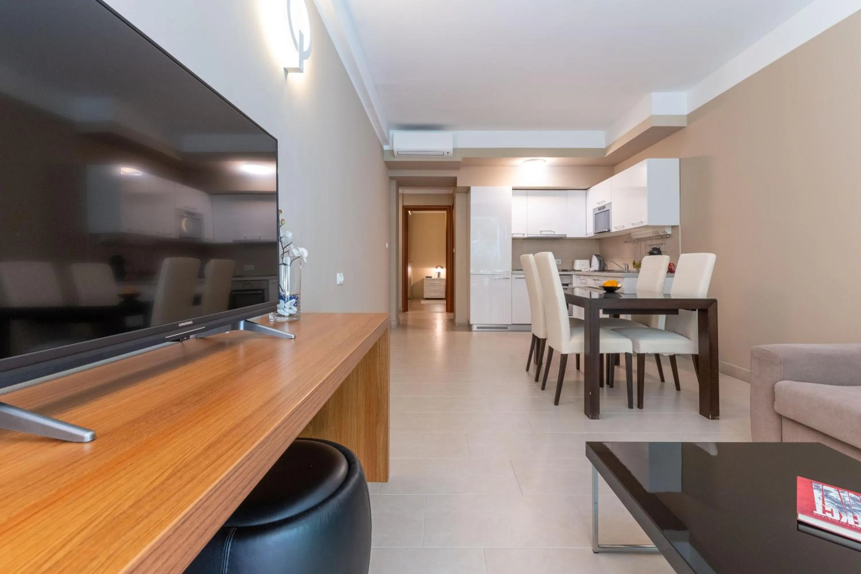 TV and multimedia in The Residence Aparthotel