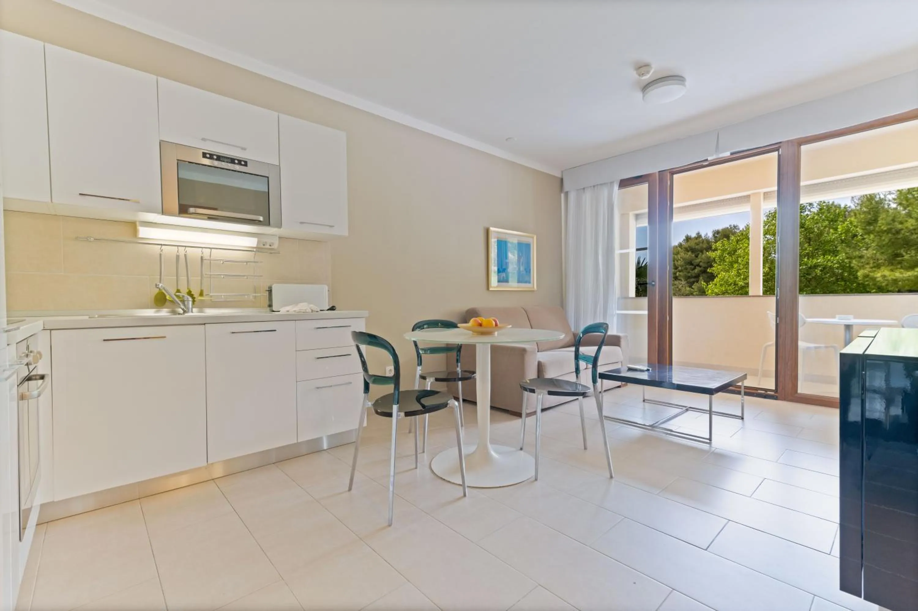 Coffee/tea facilities in The Residence Aparthotel