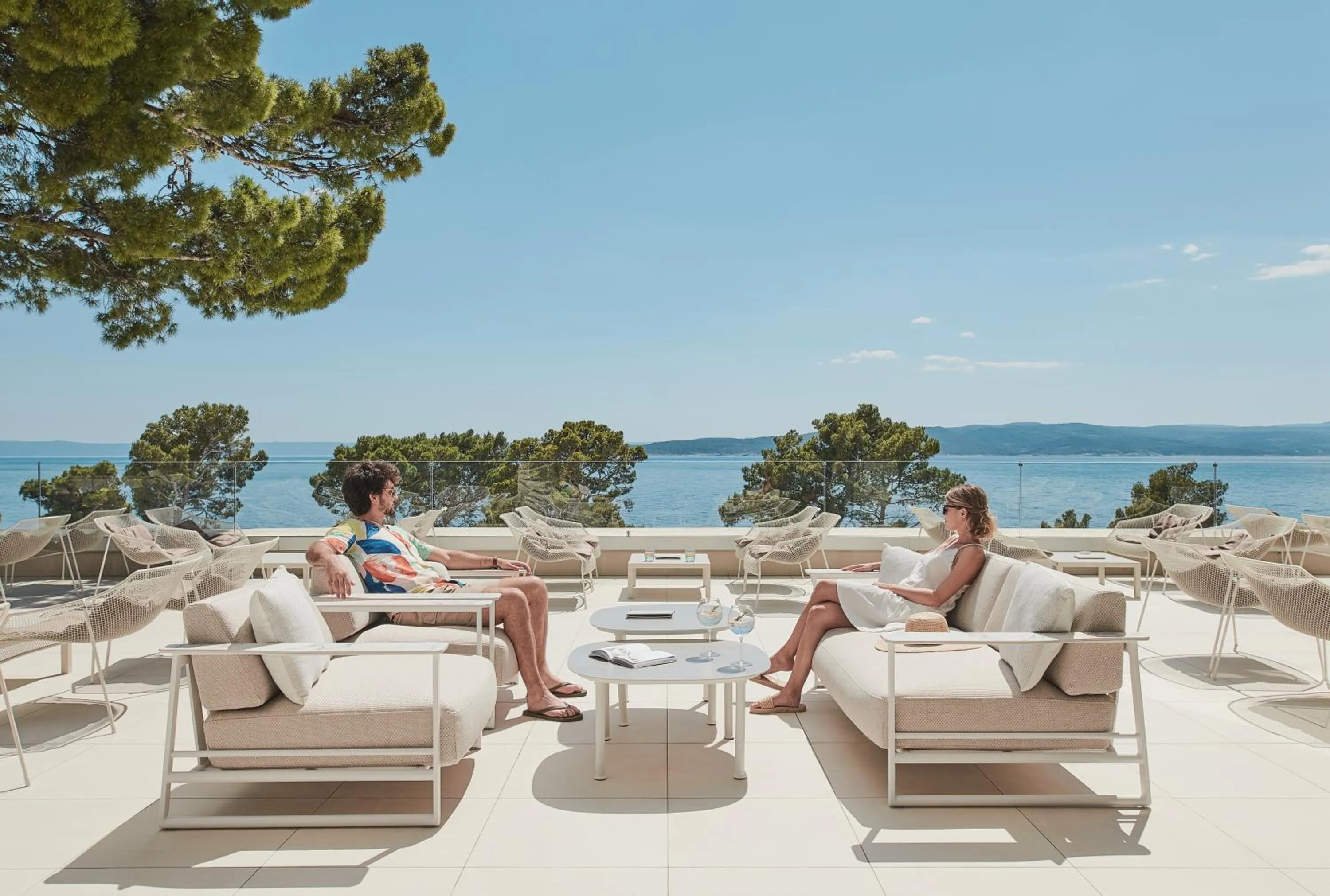 Coffee/tea facilities in Bluesun hotel Berulia