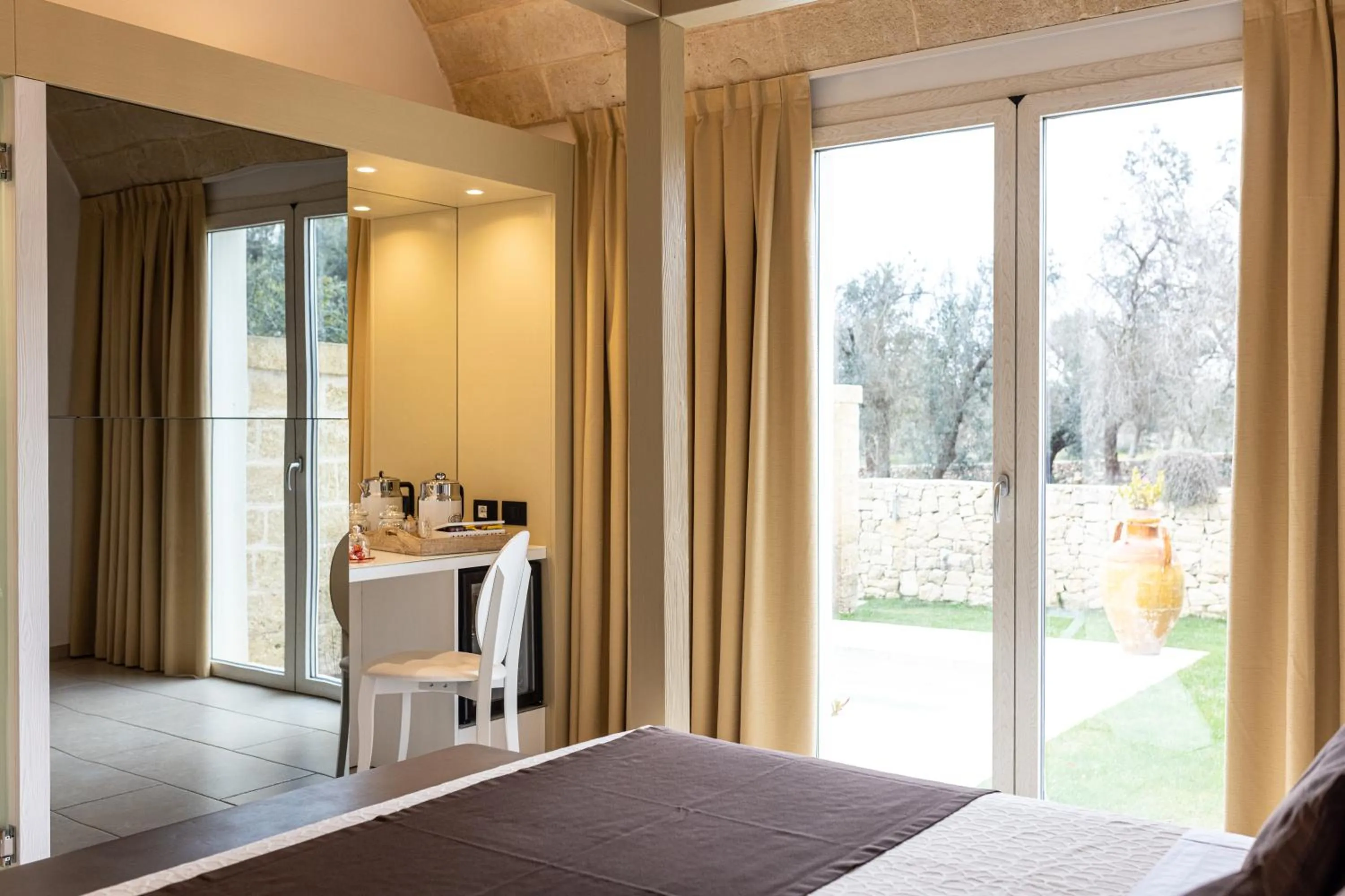 Day in Masseria Muntibianchi AgriResort Restaurant & SPA