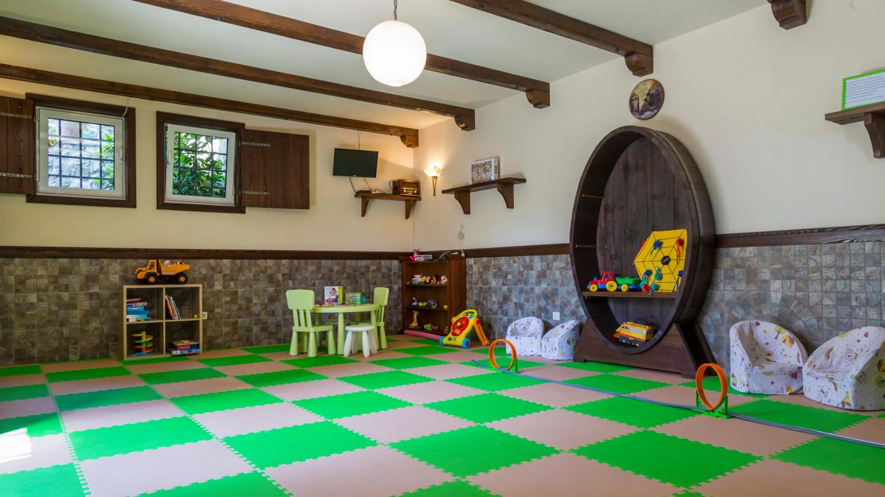 Property building in Hotel Abalone