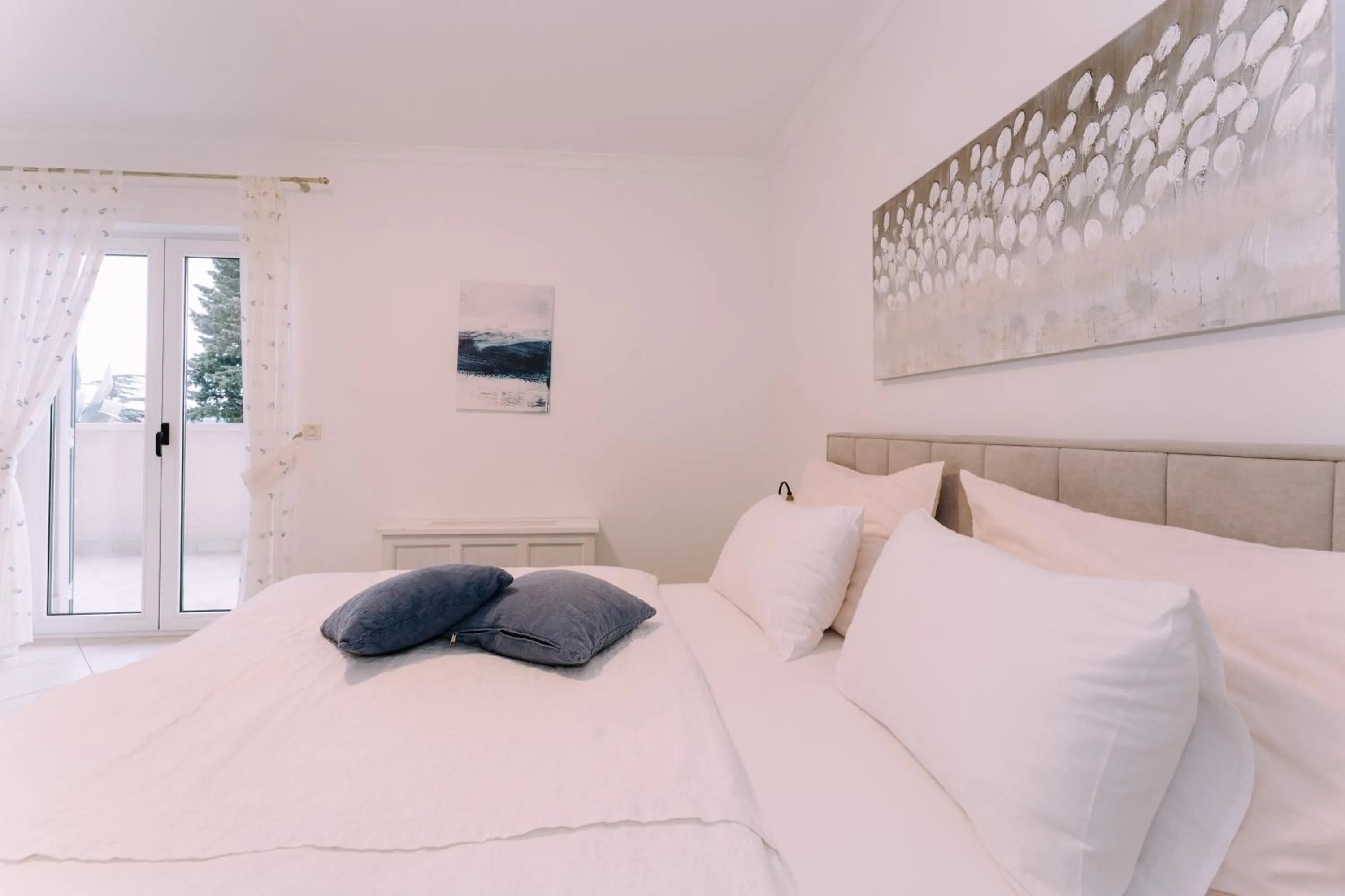 Bed in Hotel Abalone