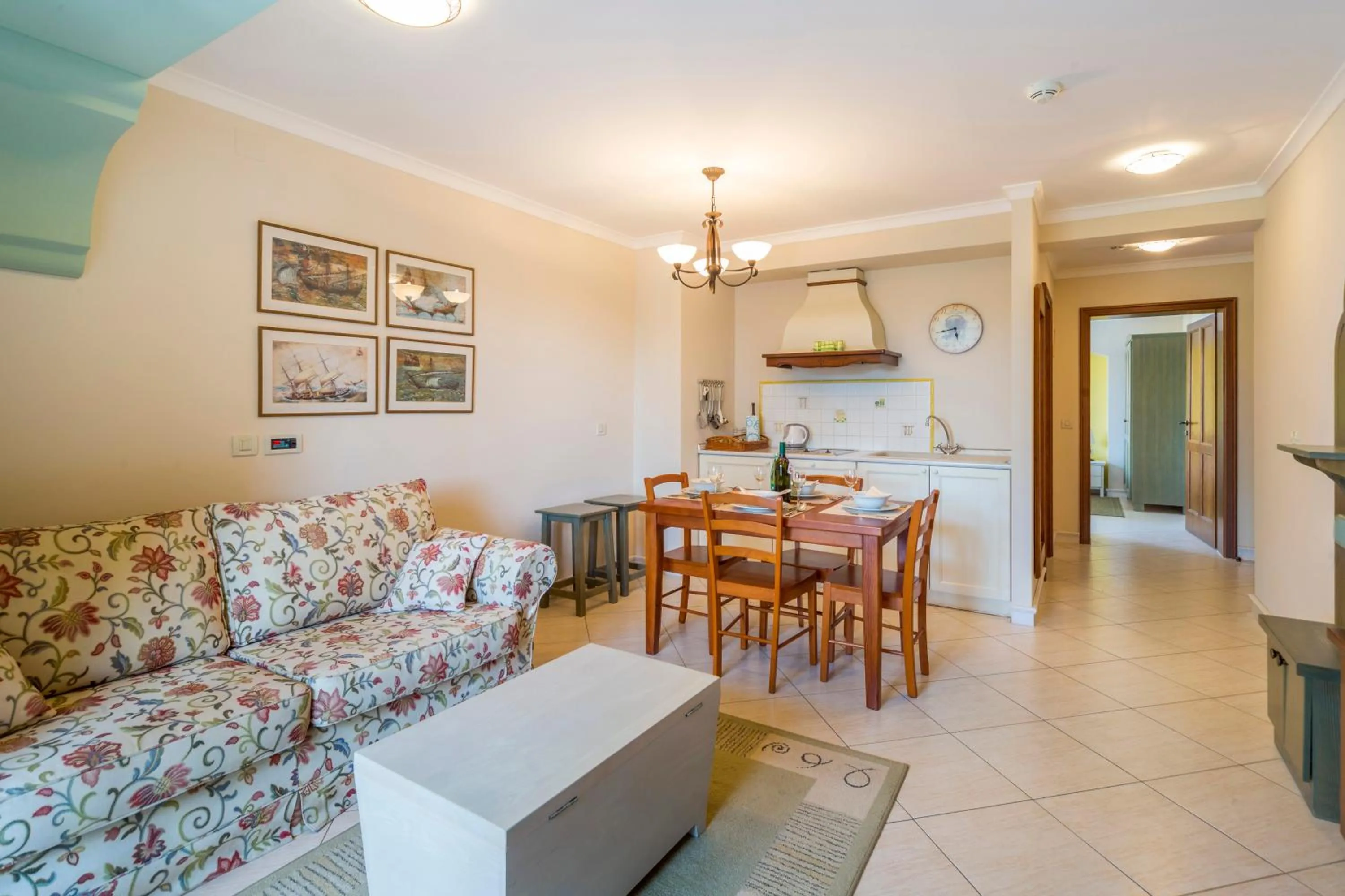 Kitchen or kitchenette in Hotel Abalone