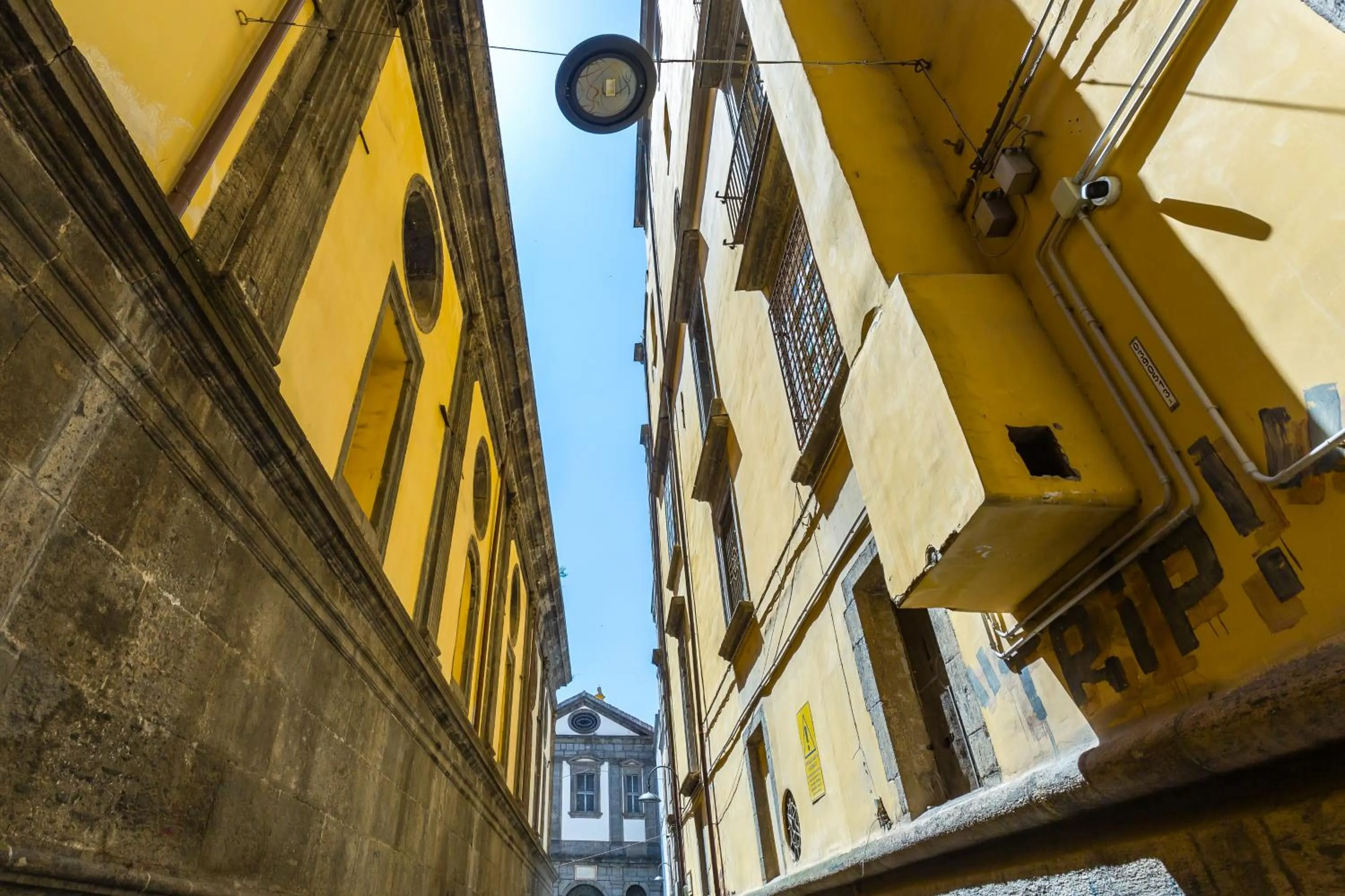 Property building in B&B Antica Napoli