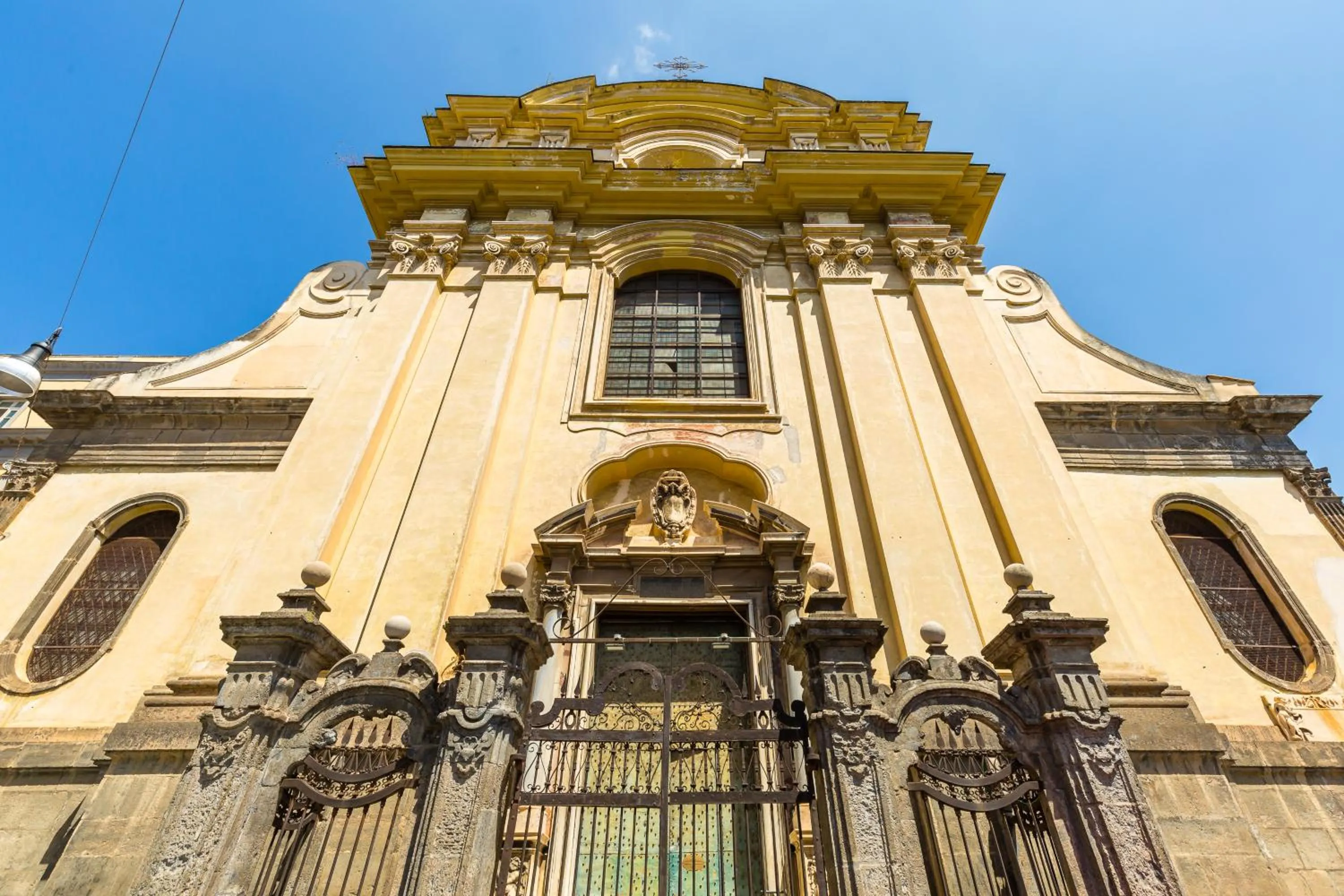 Landmark view in B&B Antica Napoli