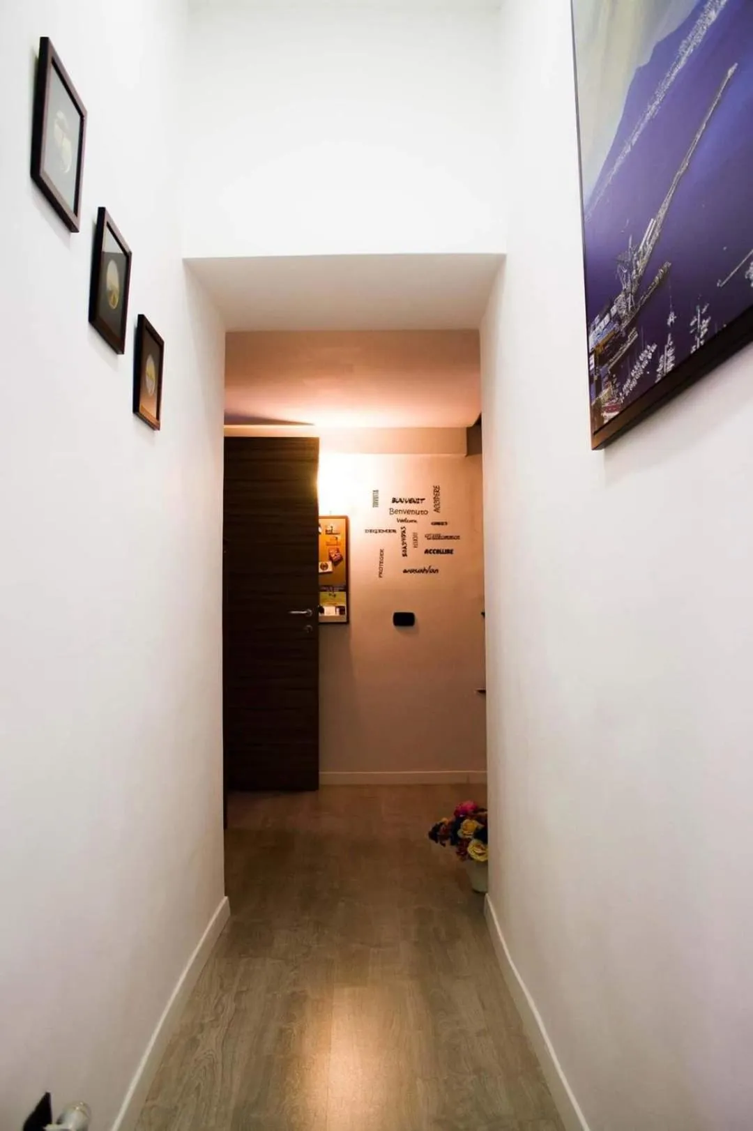 Decorative detail in B&B Antica Napoli