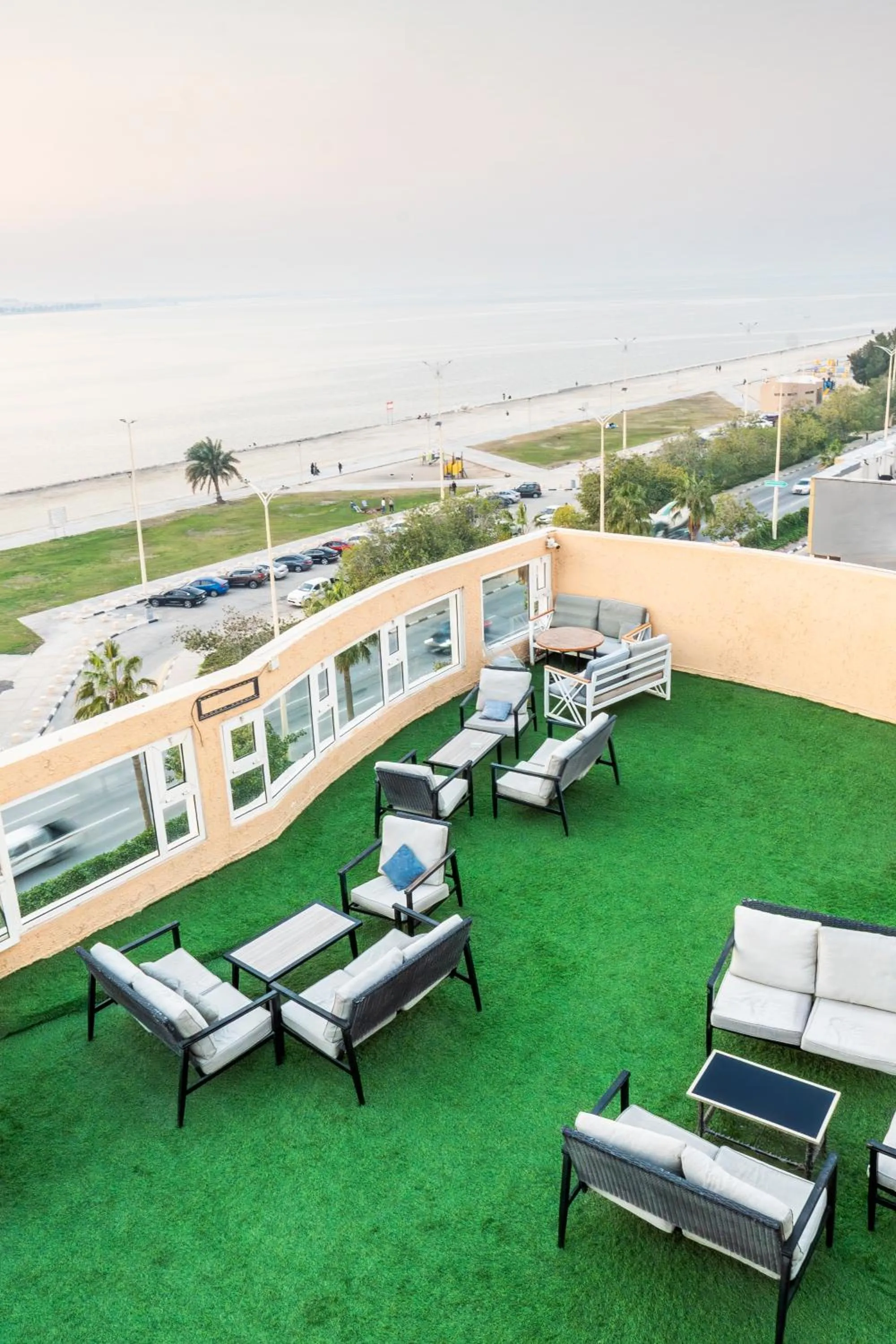 Golden Garden Al Corniche