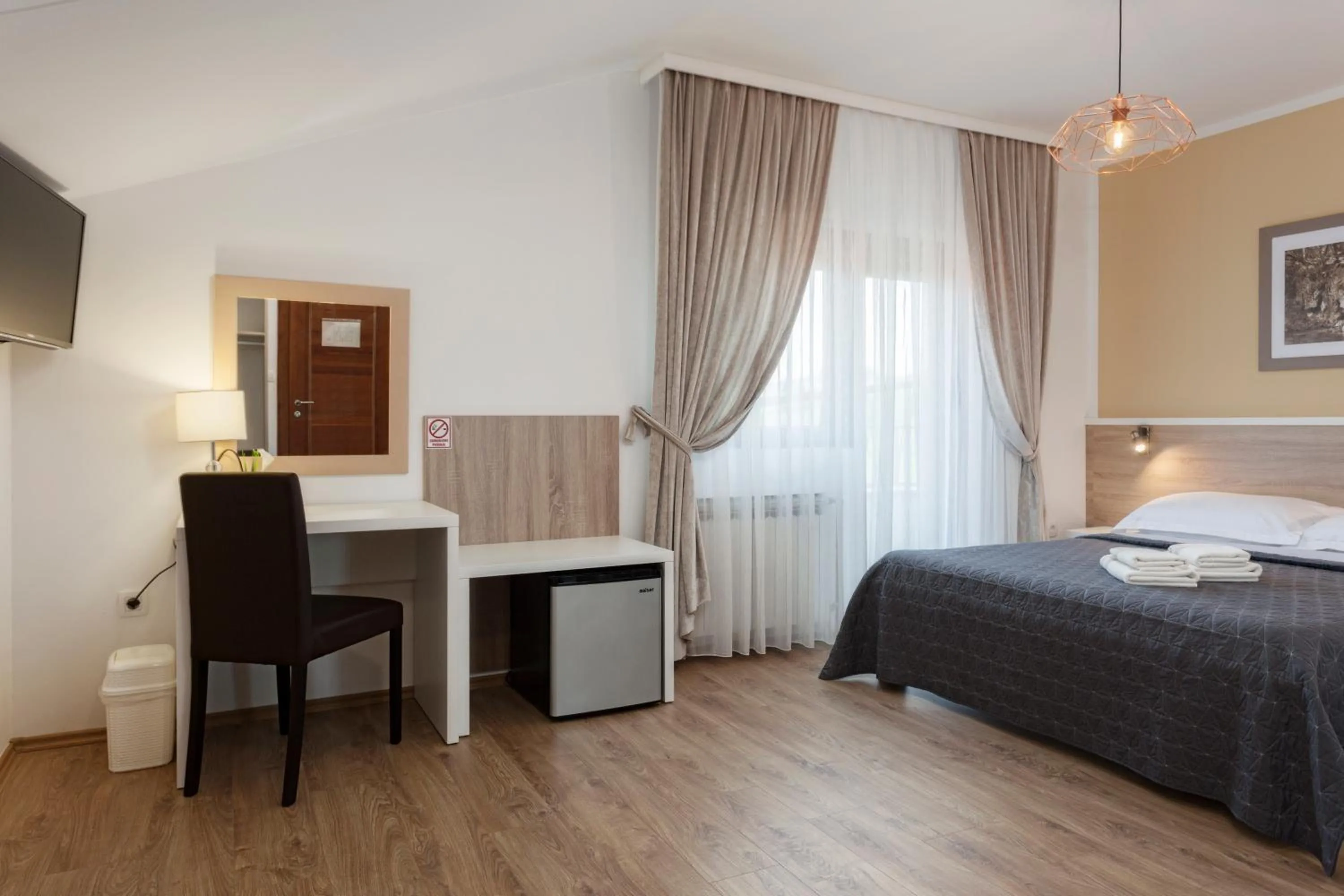 TV and multimedia, Bed in Tourist Center Marko