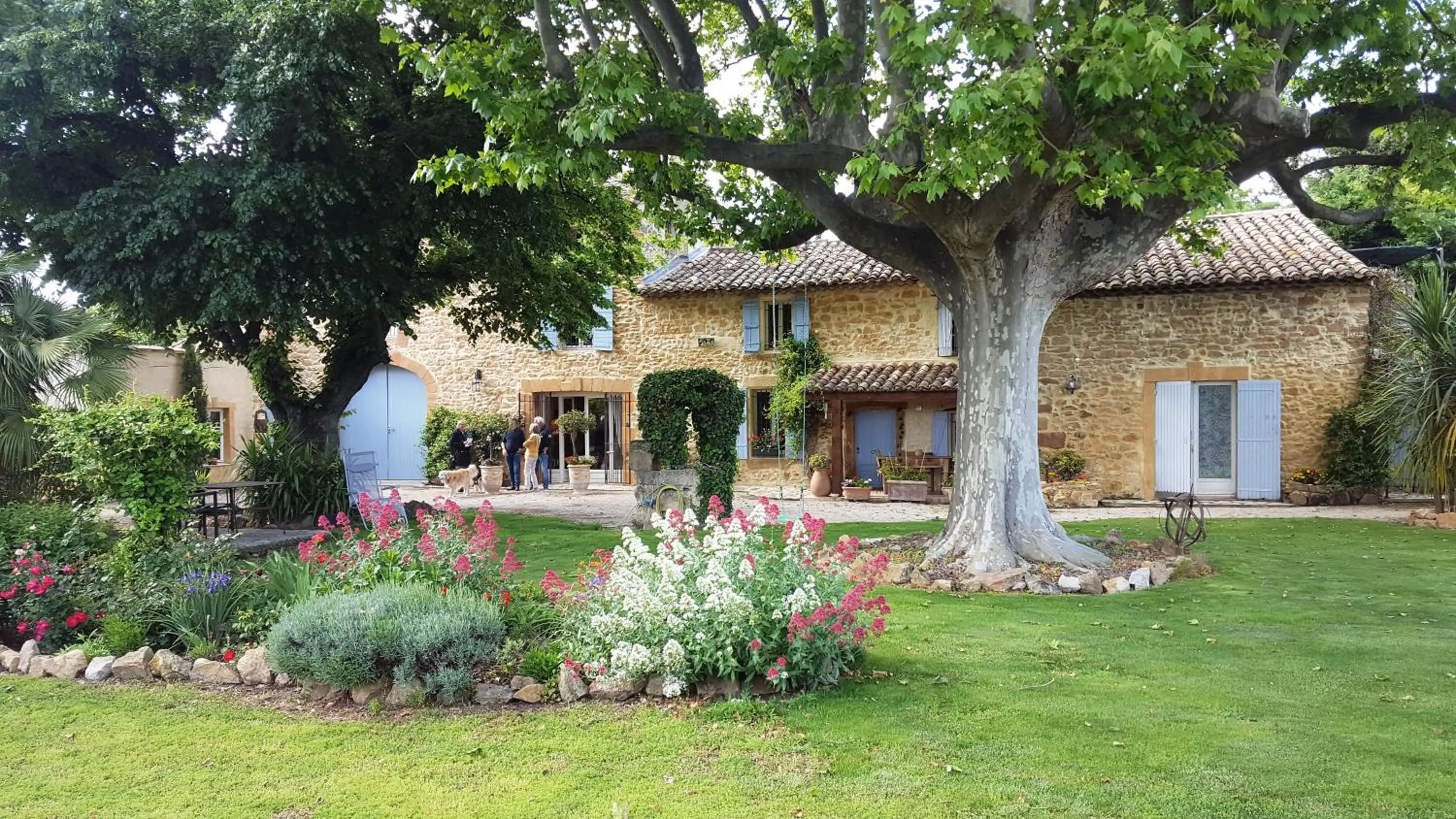Facade/entrance in Mas du Clos de l'Escarrat