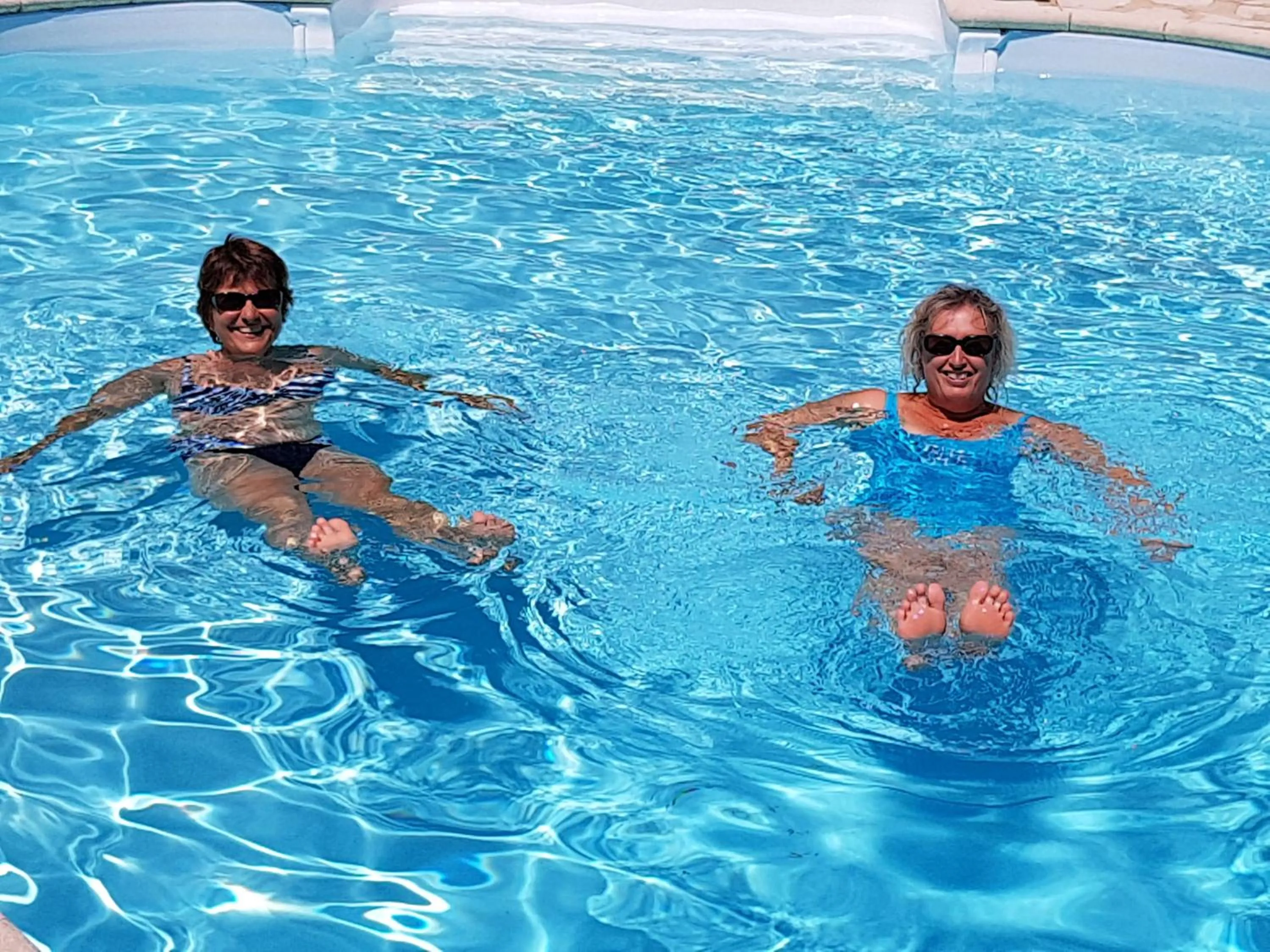 Pool view in Mas du Clos de l'Escarrat