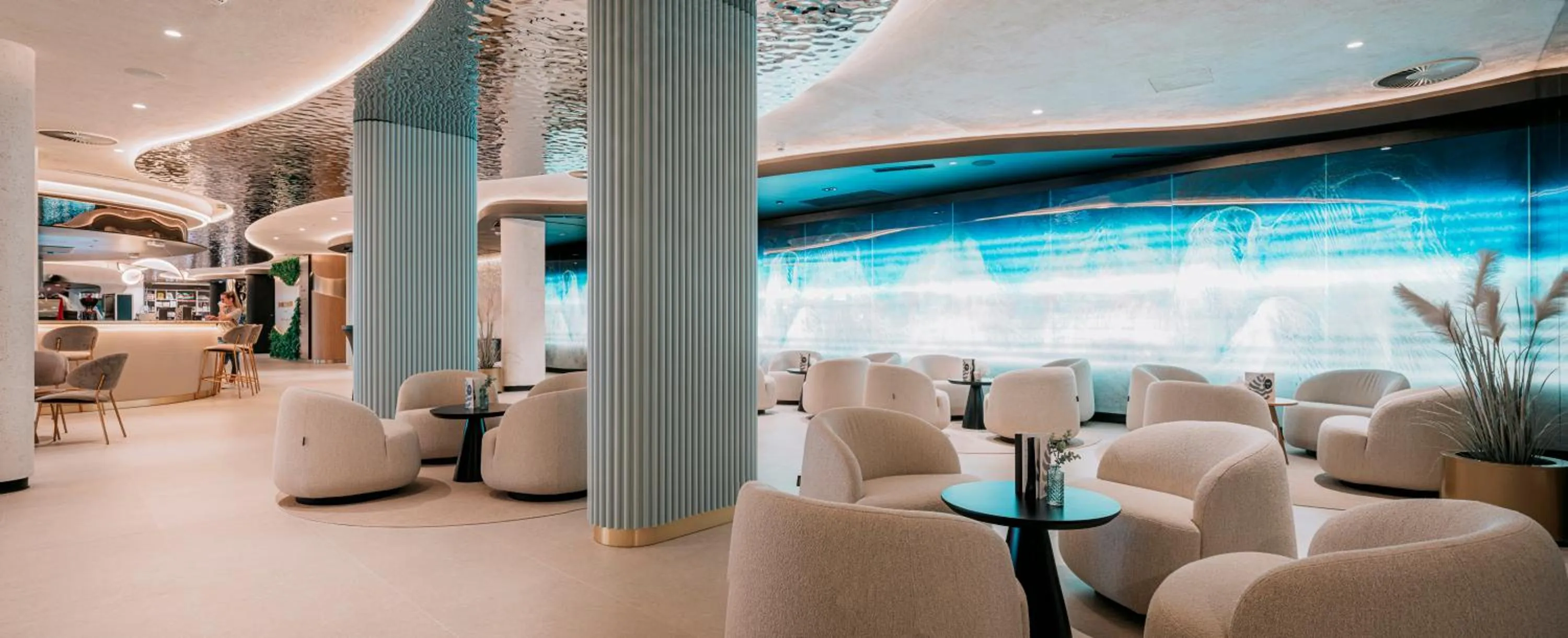 Living room in Hotel Pinija