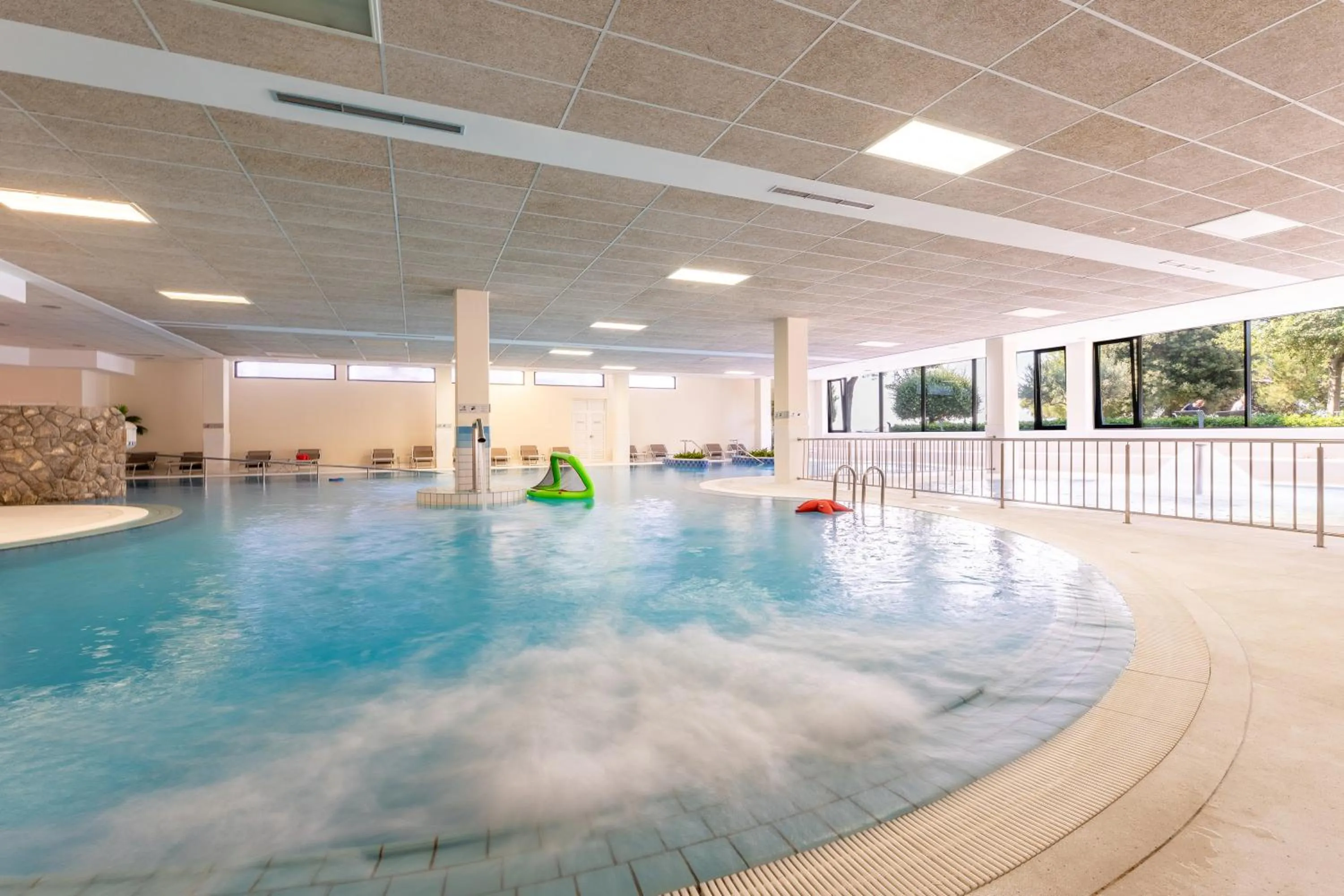 Pool view in Hotel Pinija