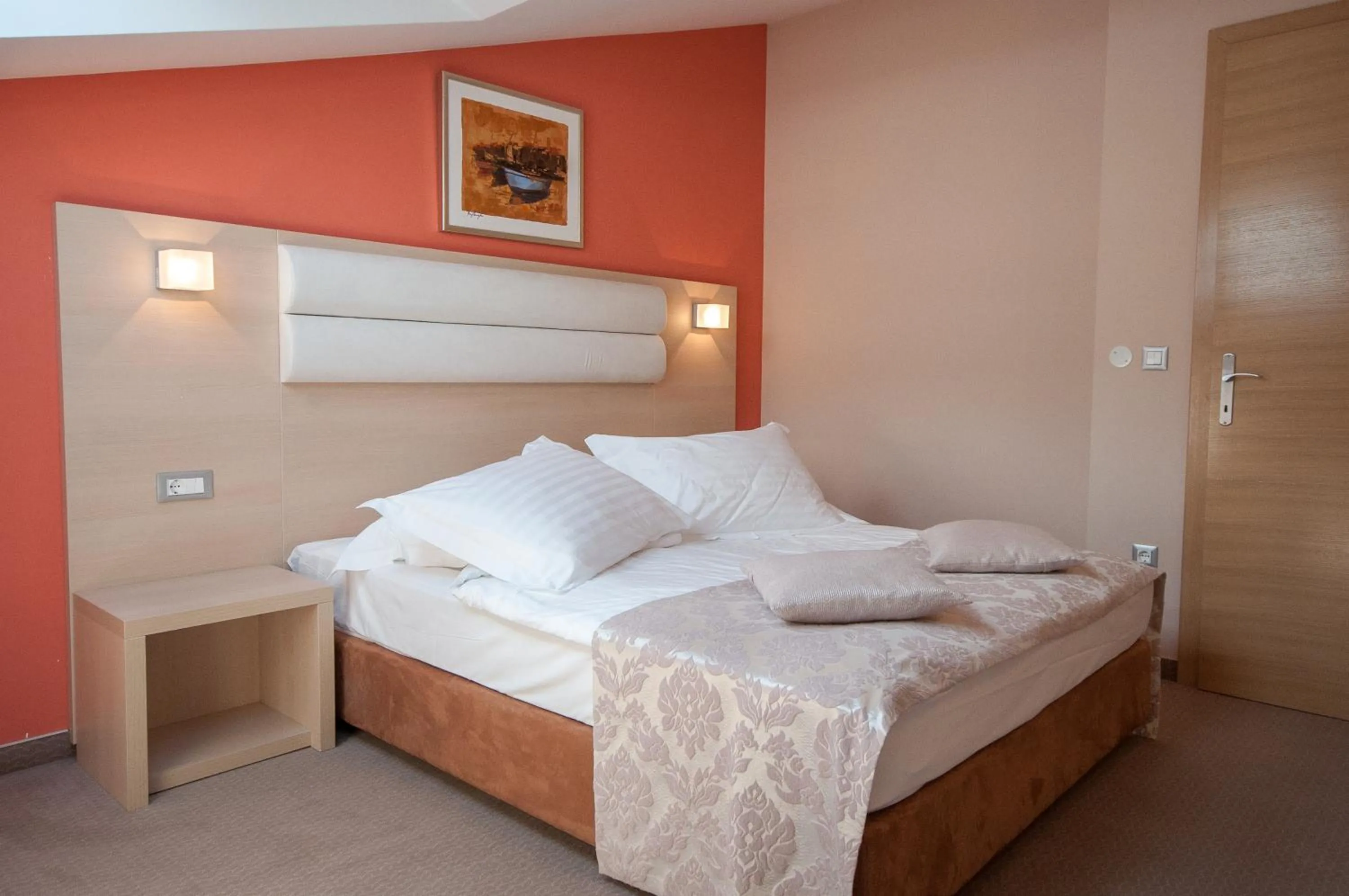 Bed in Hotel Maritimo