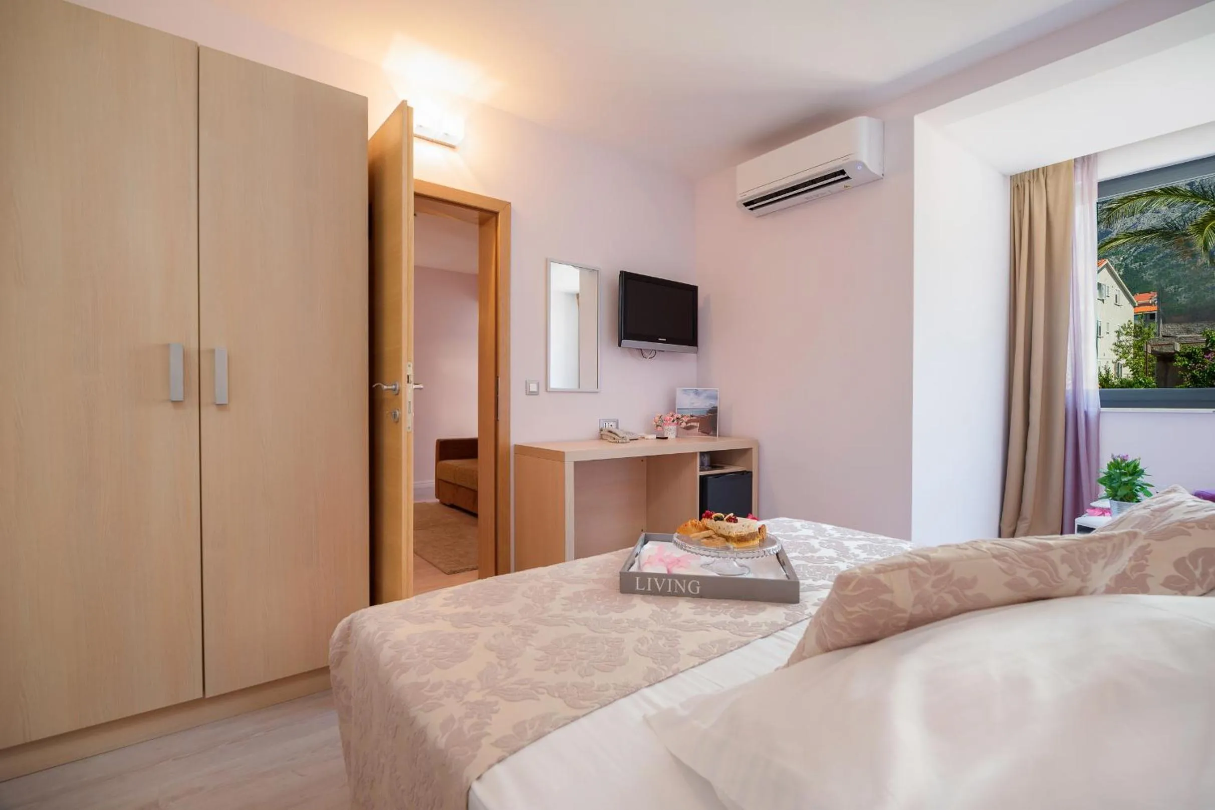 Bed in Hotel Maritimo