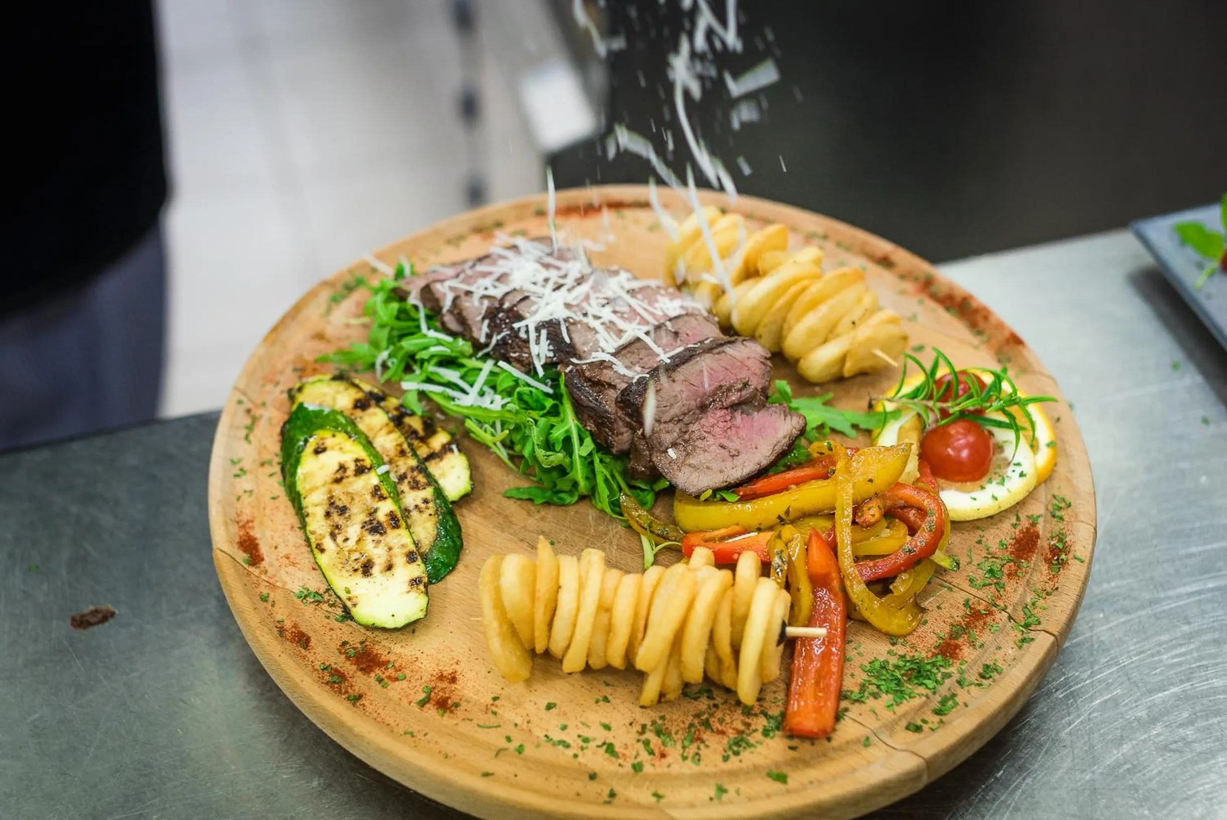 Food and drinks in Hotel Maritimo