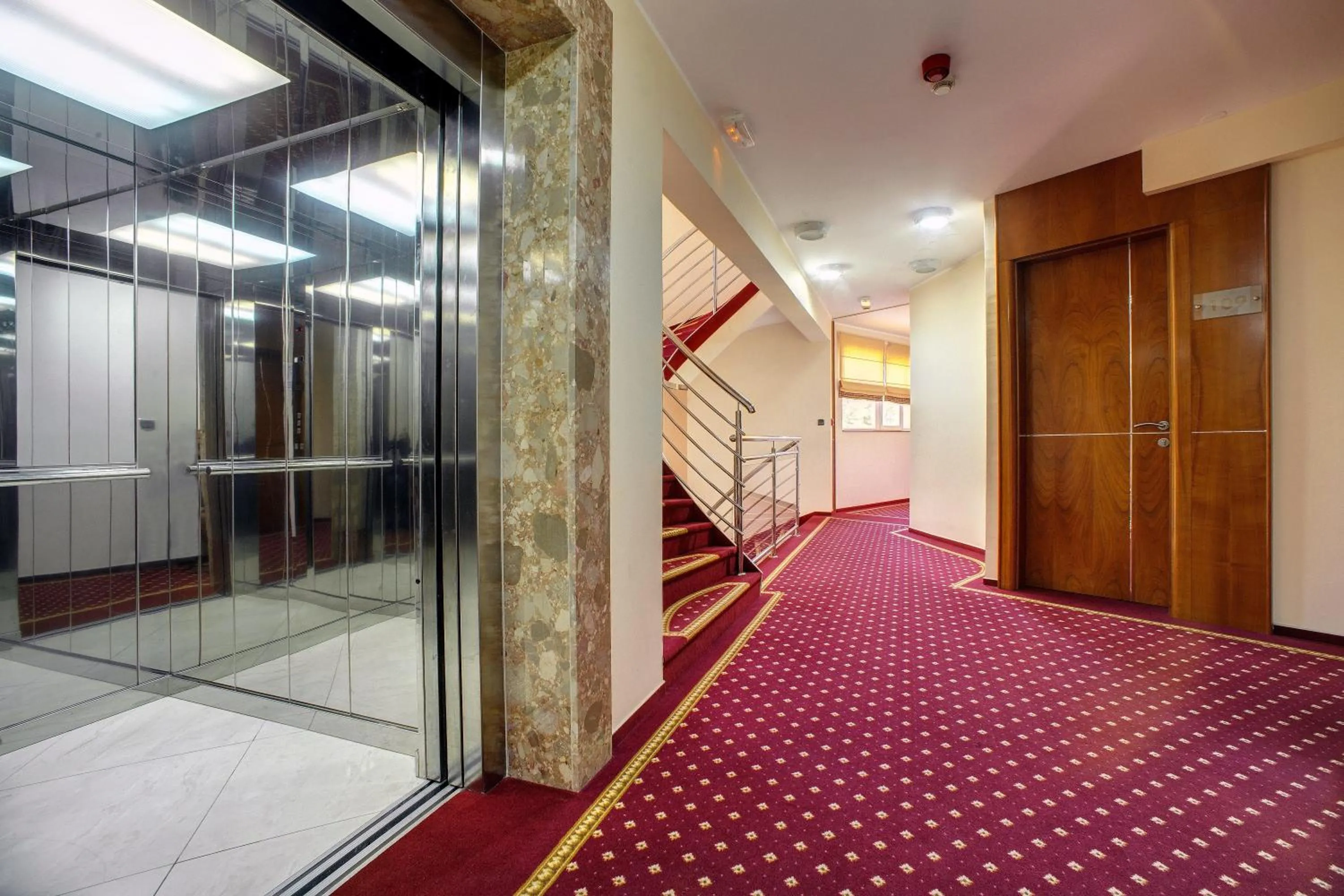 Lobby or reception in Hotel Duje