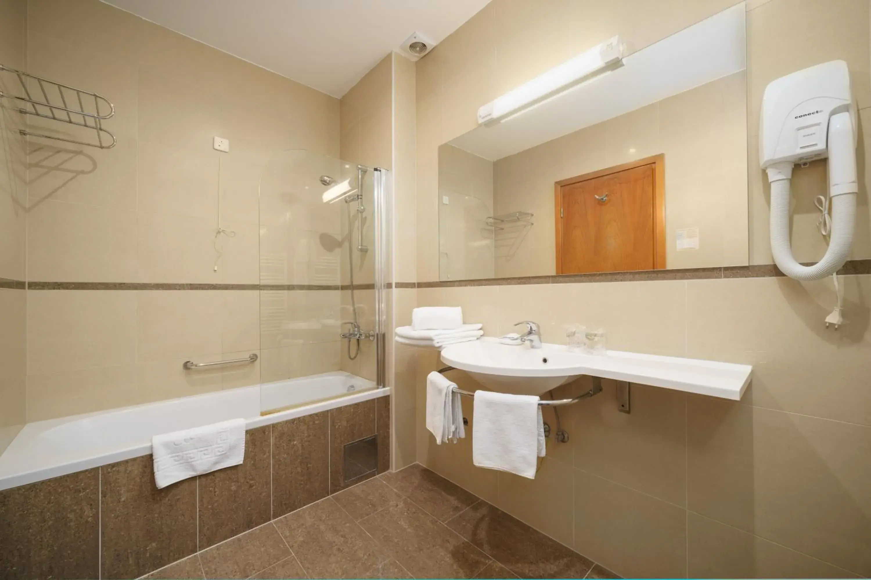 Double Room with Balcony and Sea View in Hotel Duje Double Room with Balcony and Sea View in Hotel Duje