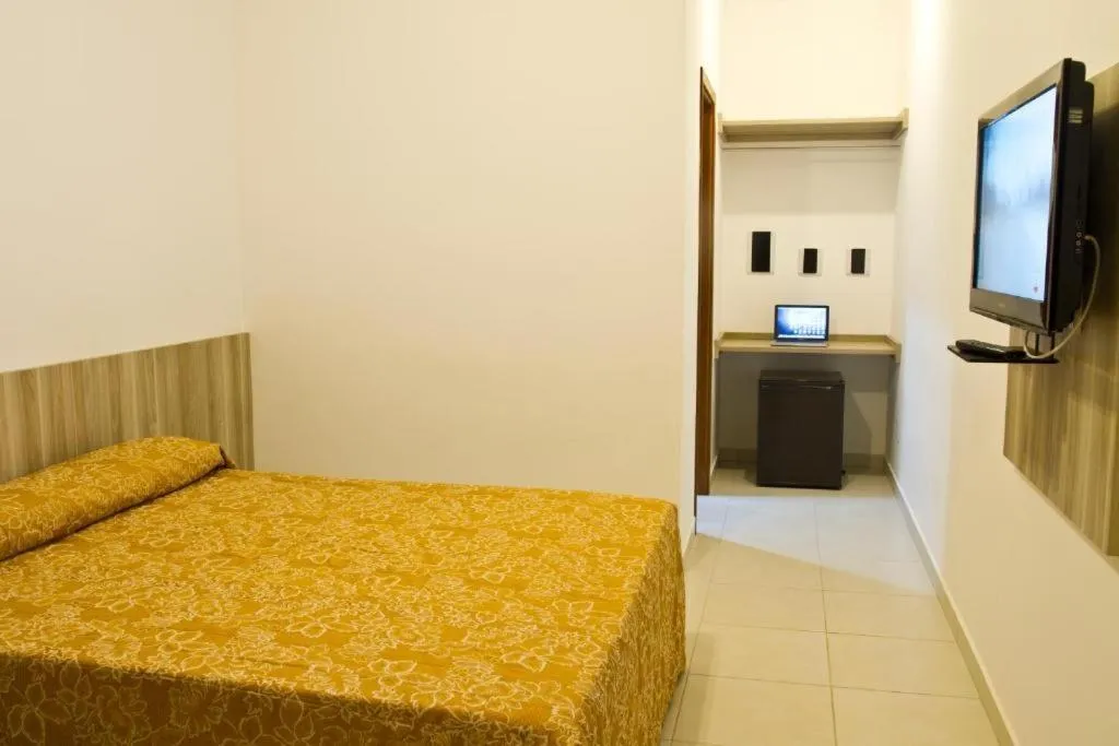 Bed in Eden Park Hotel