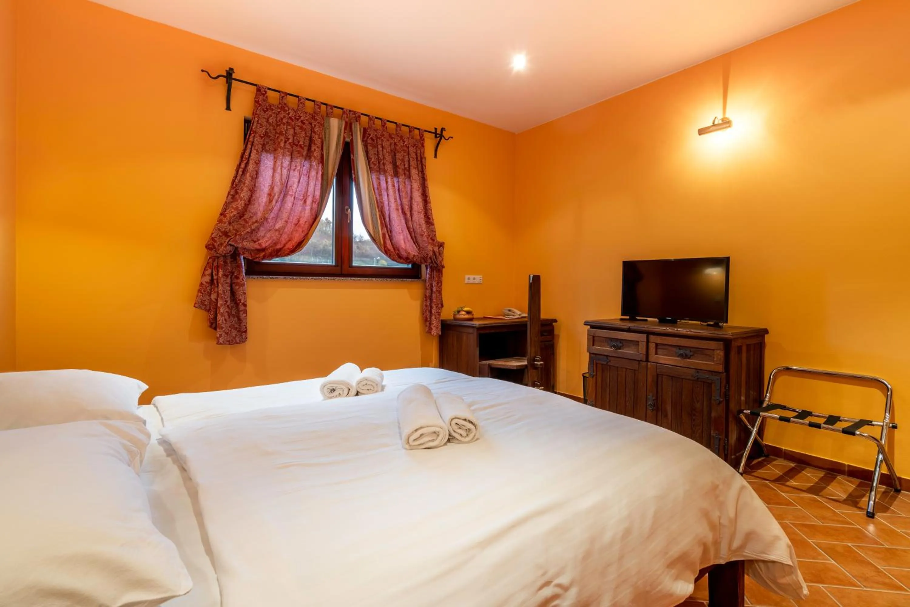 Bed in Stupnički Dvori Winery Hotel