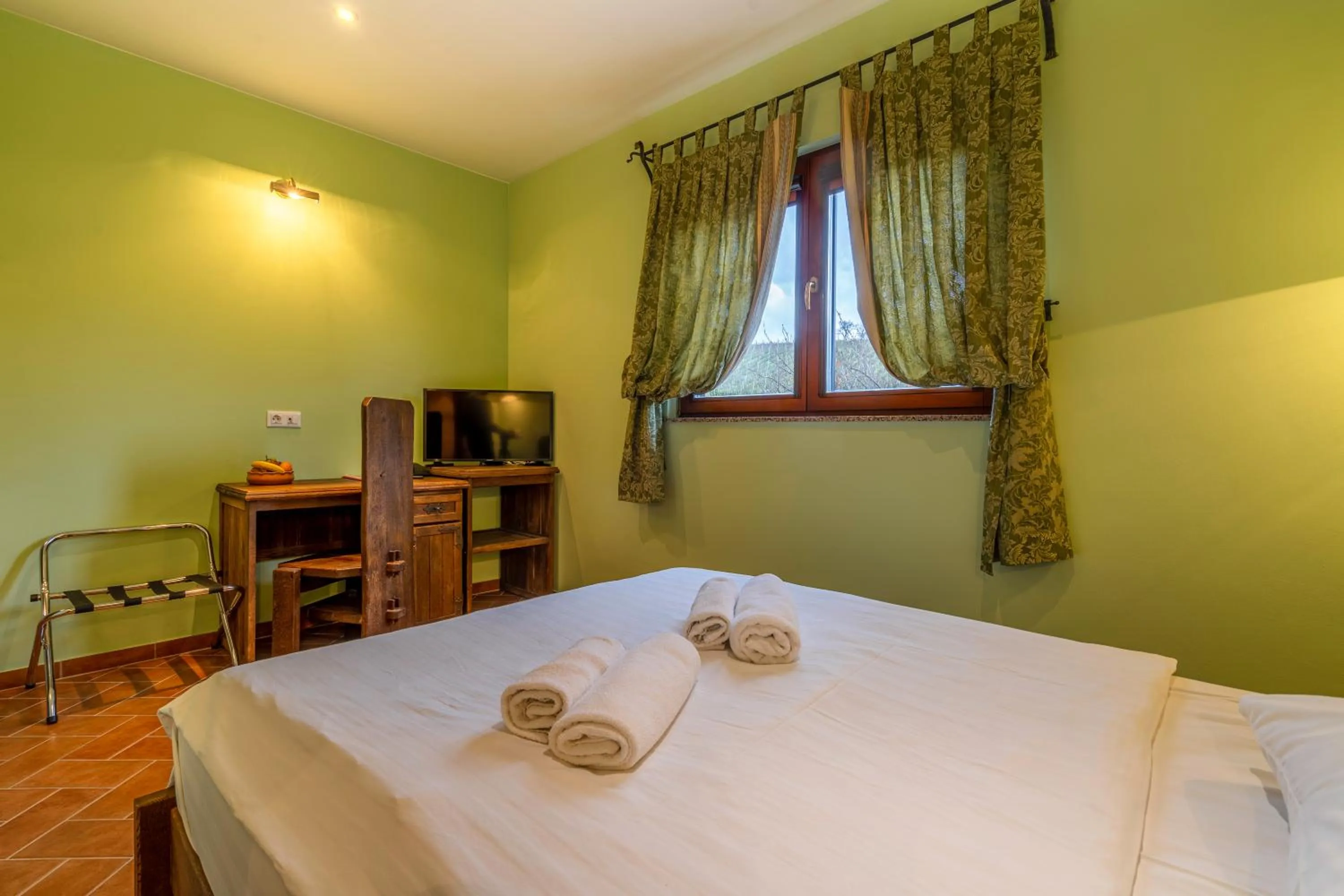 Bed in Stupnički Dvori Winery Hotel