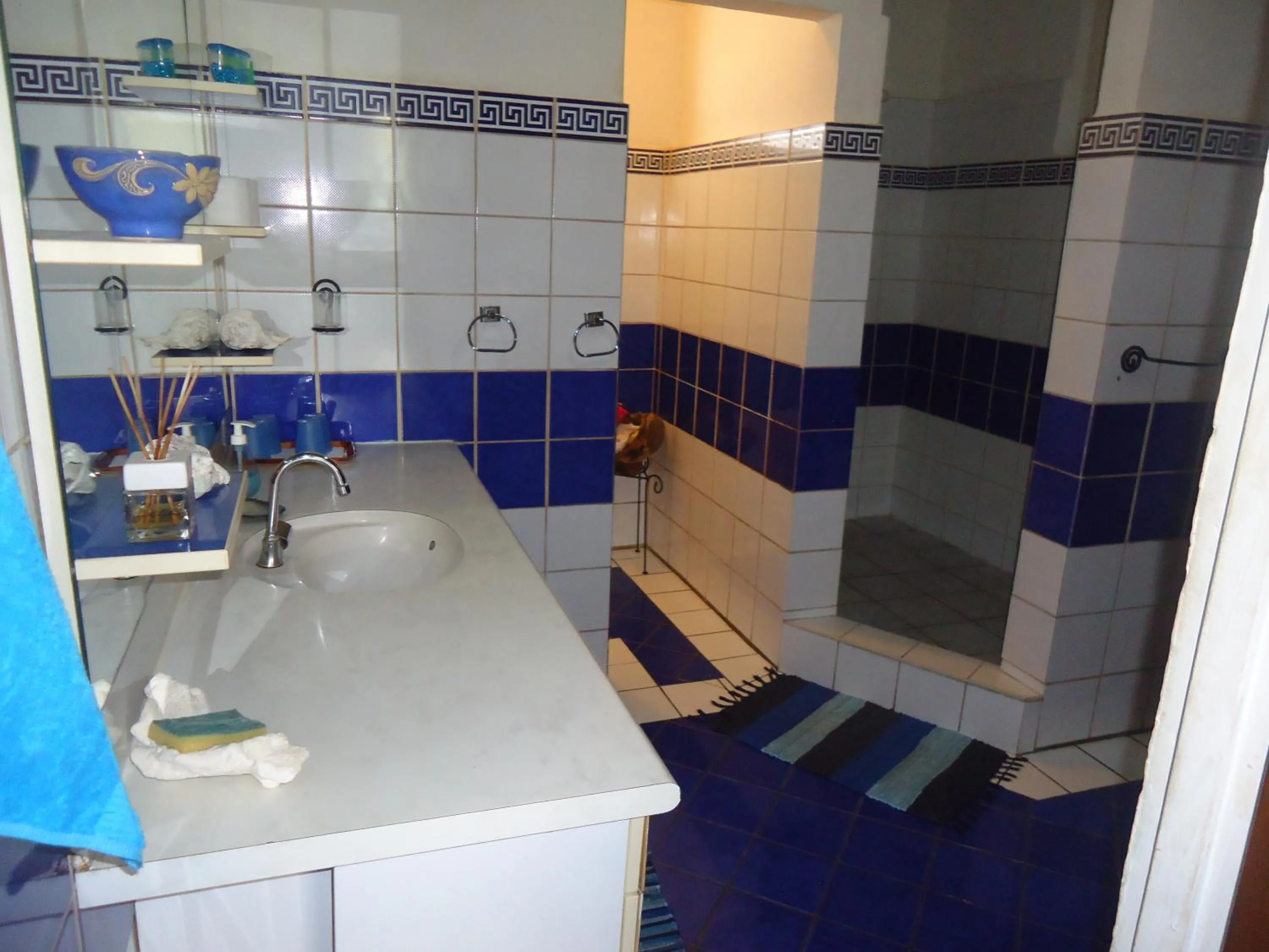 Kitchen or kitchenette in Fare D'hôtes Tutehau