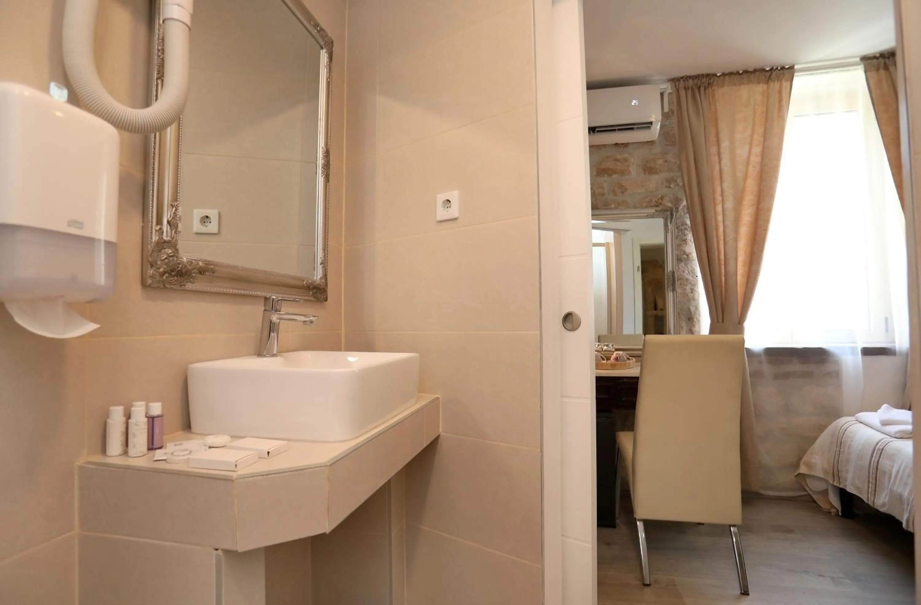 Bathroom in Villa Carrara