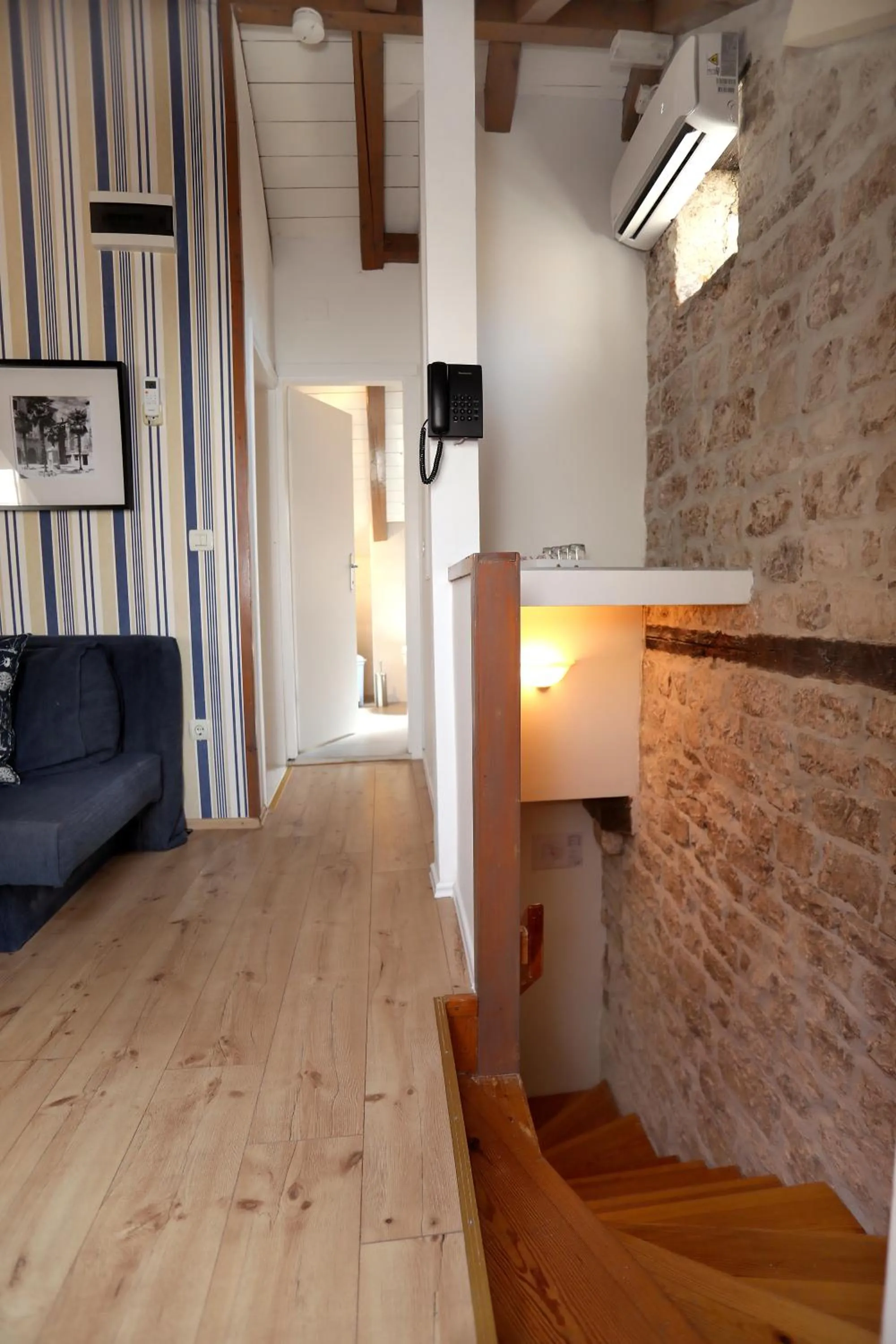 Facade/entrance in Villa Carrara