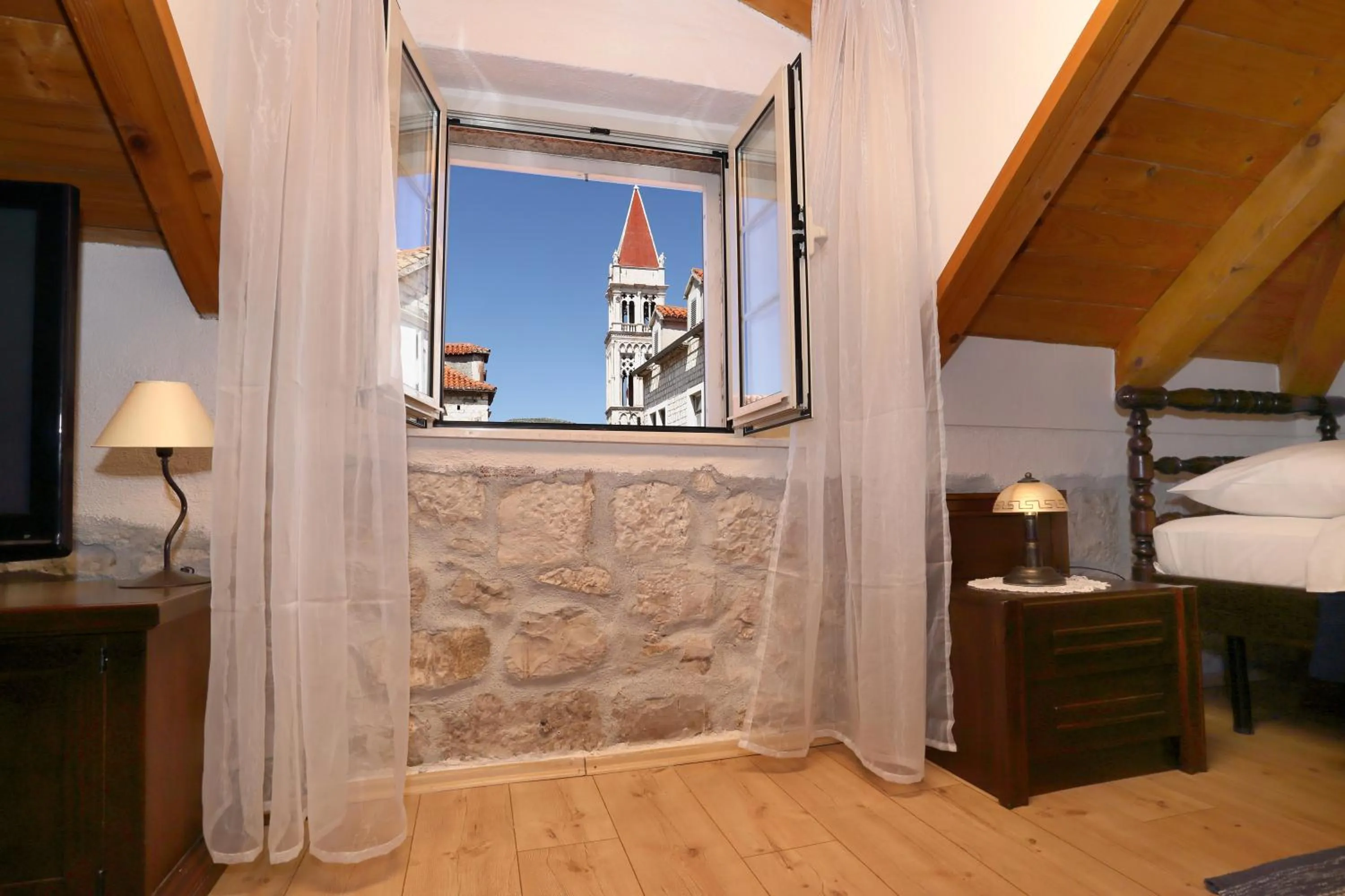 City view in Villa Carrara