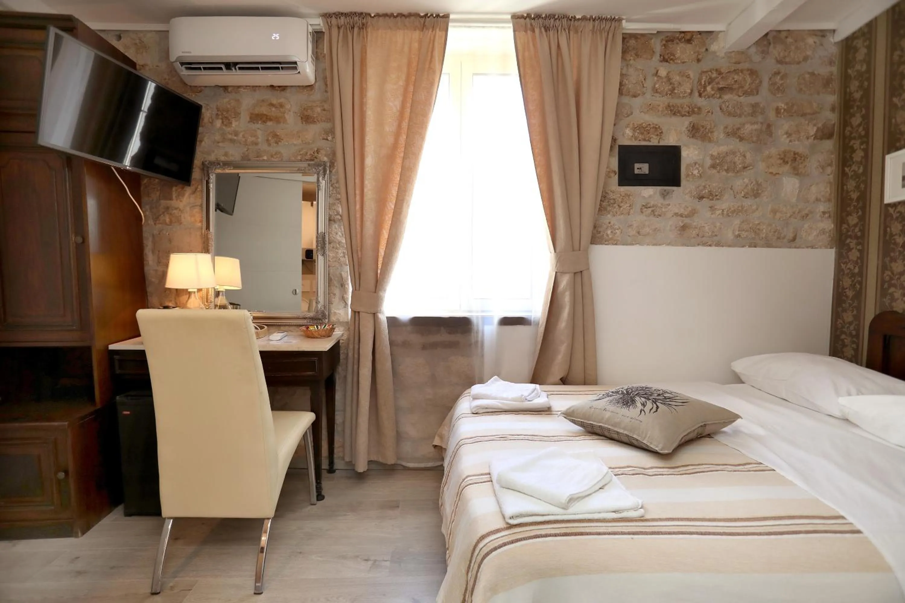 Bed in Villa Carrara