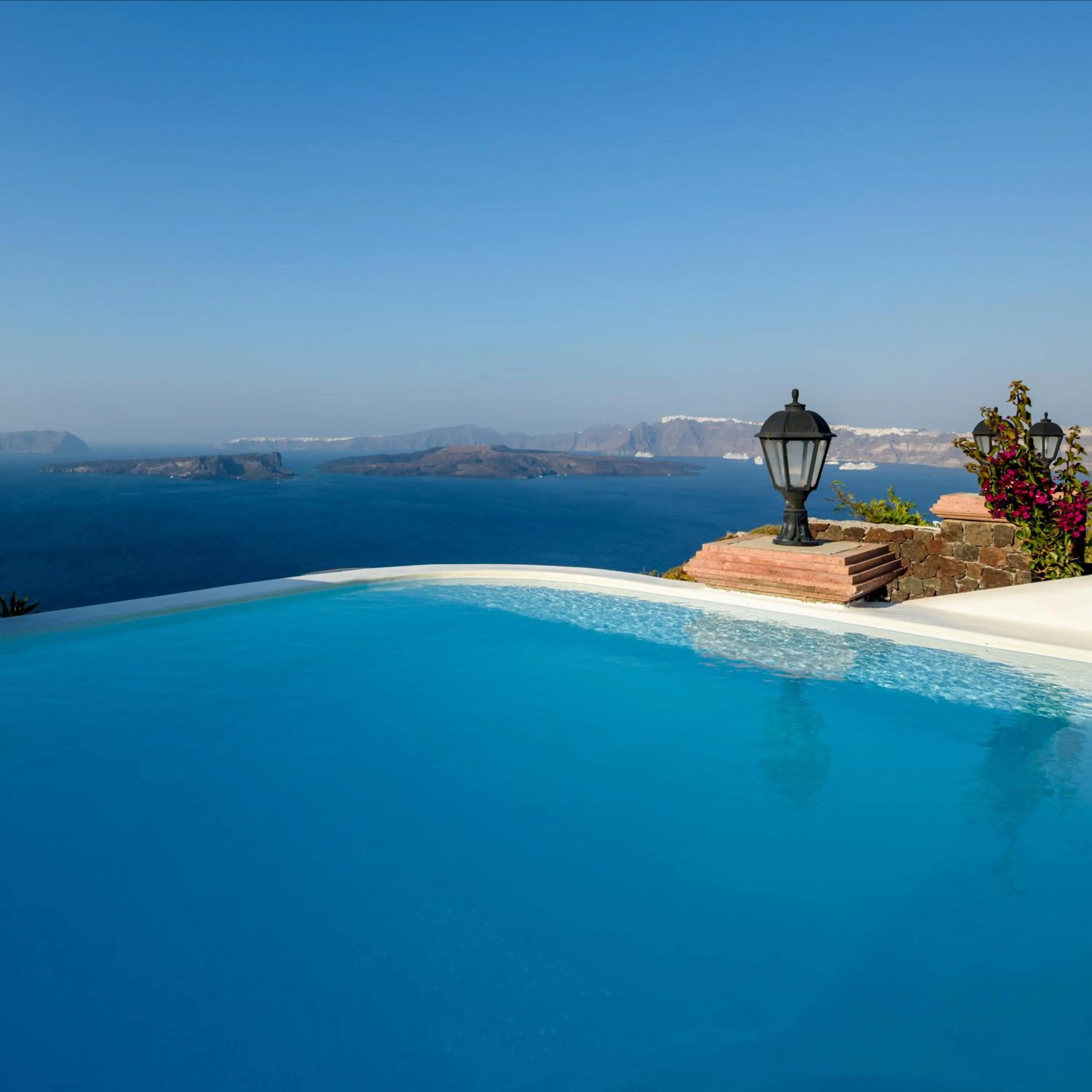 Sea view in Maison Des Lys - Luxury Suites