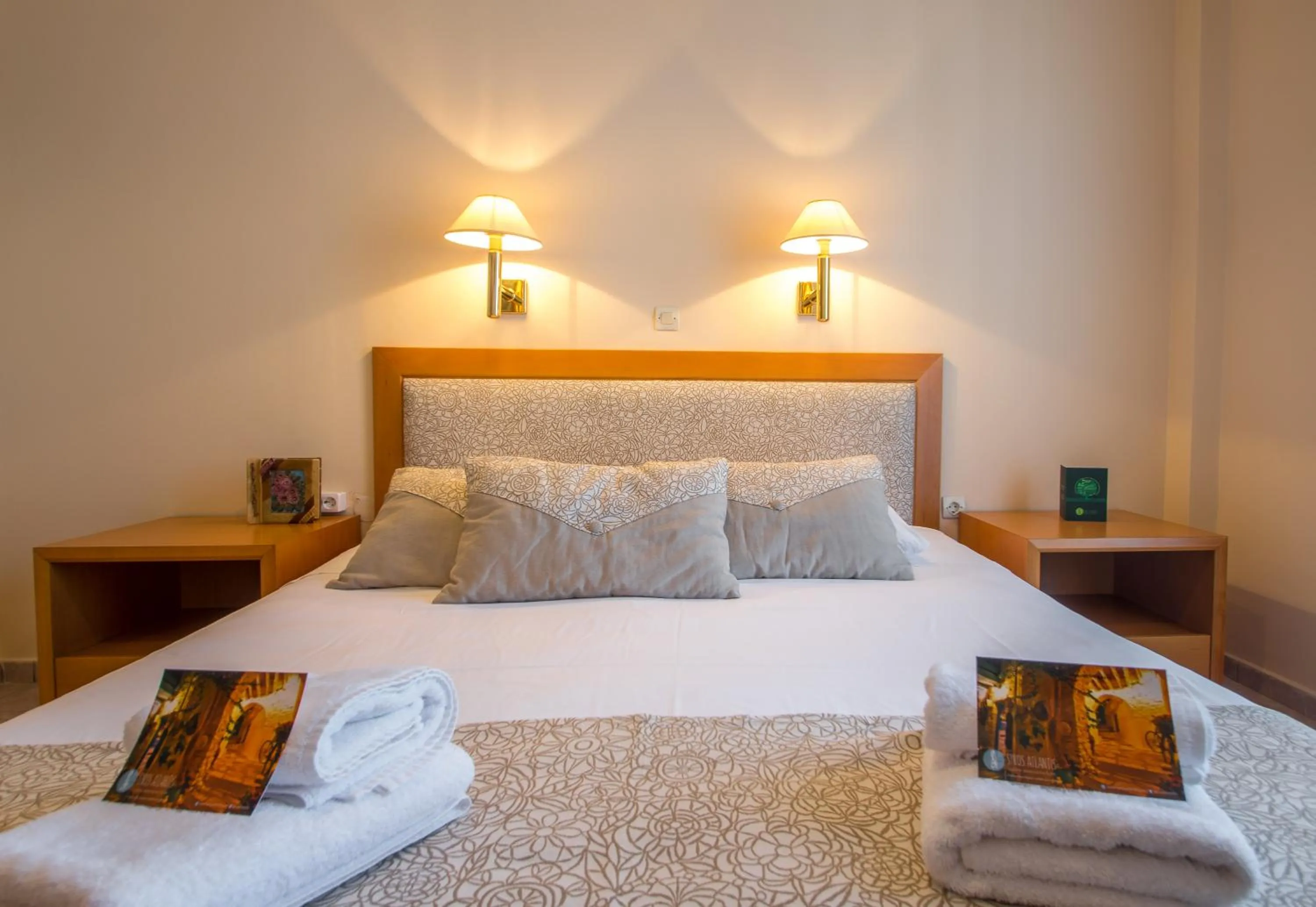 Photo of the whole room, Bed in Syros Atlantis