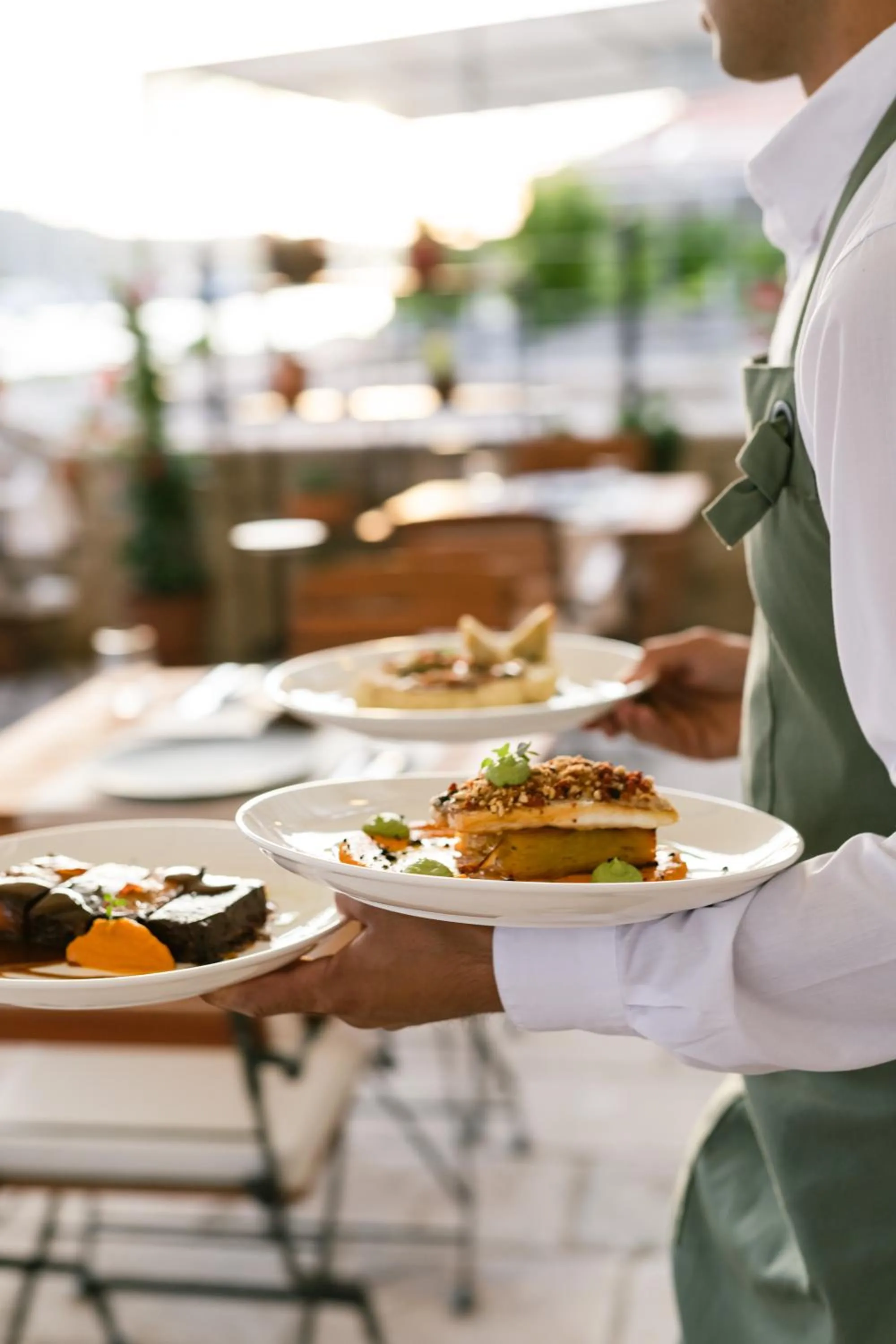 Restaurant/places to eat in Heritage Hotel Tisno