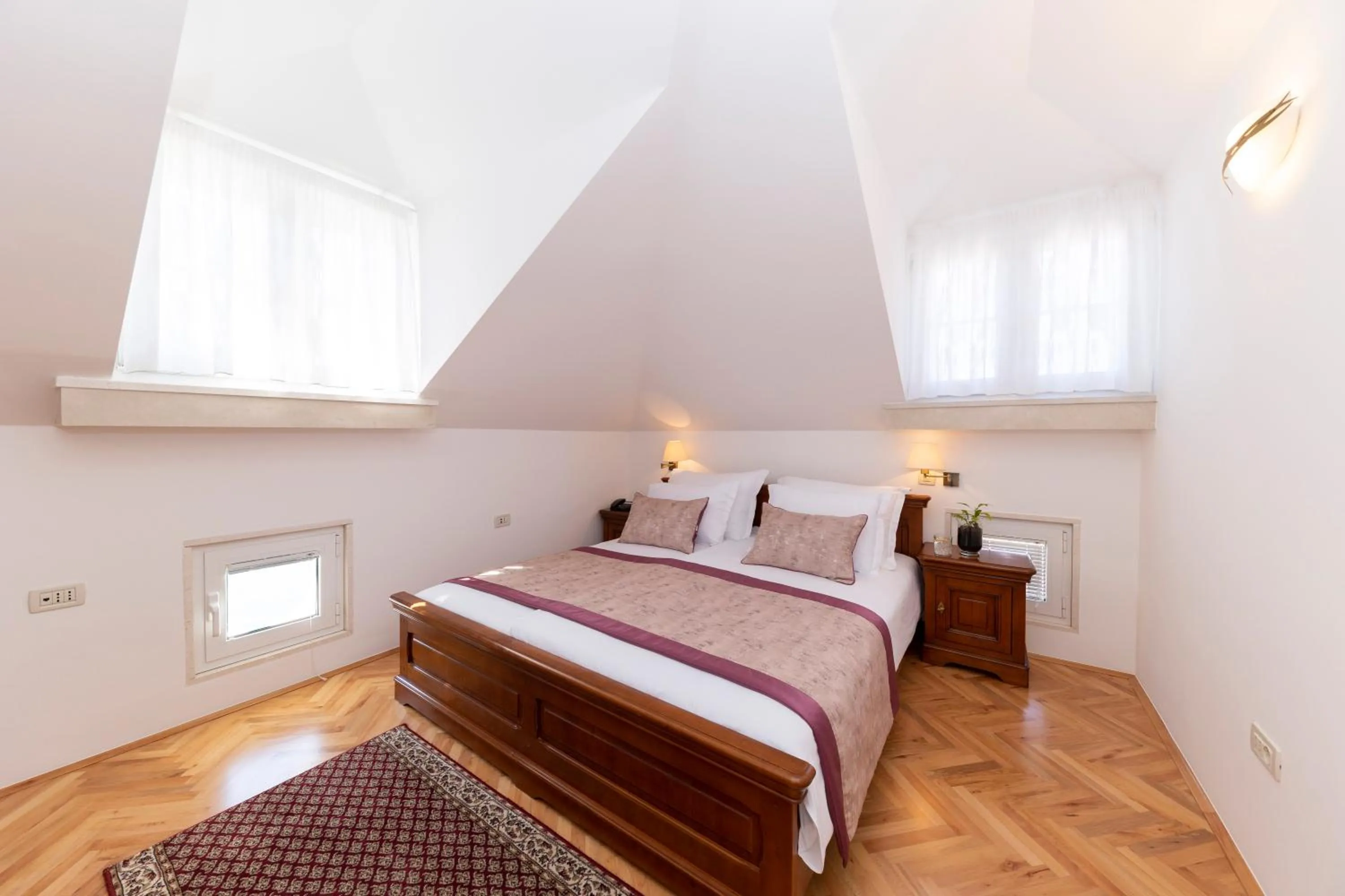 Bed in Heritage Hotel Tisno